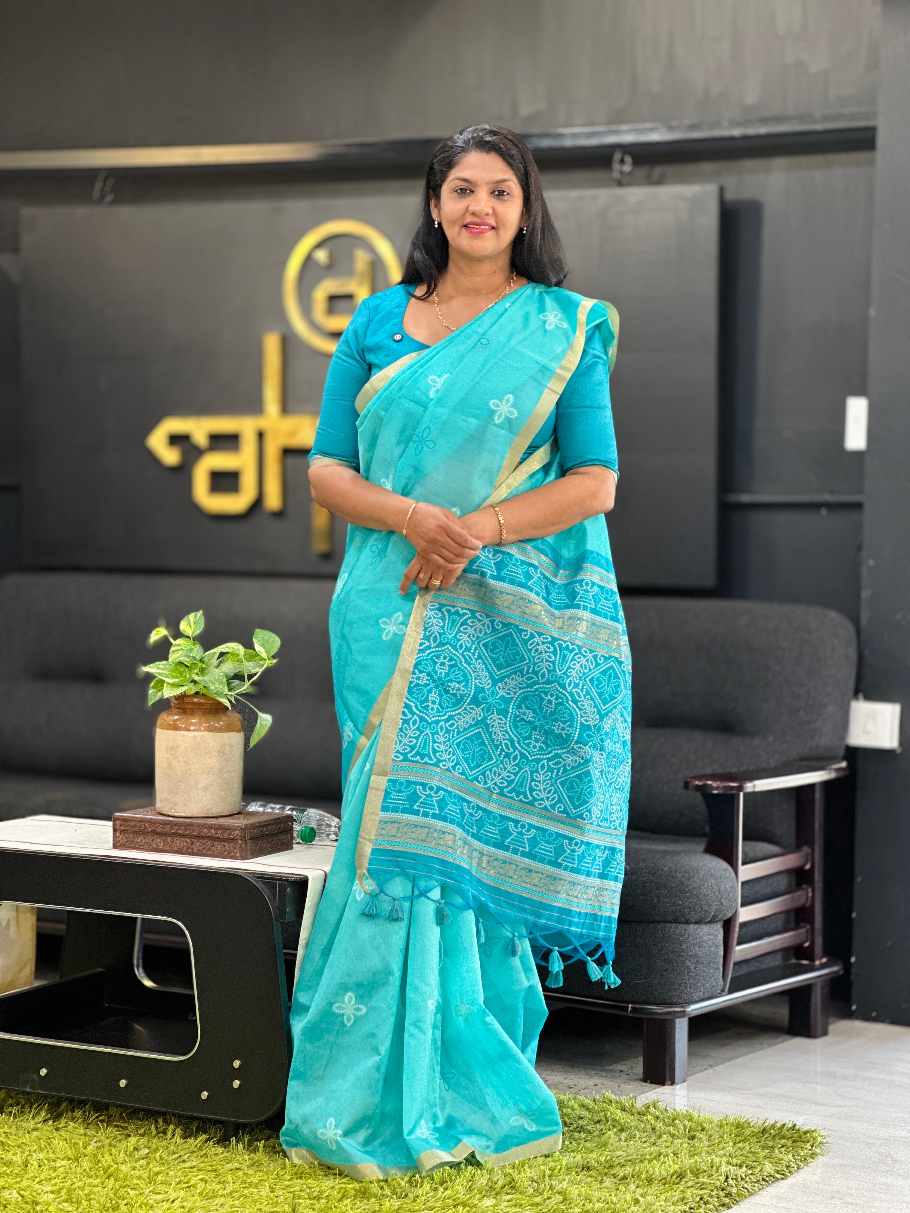 Floral Woven Patterned Semi Silk Saree | SSN239