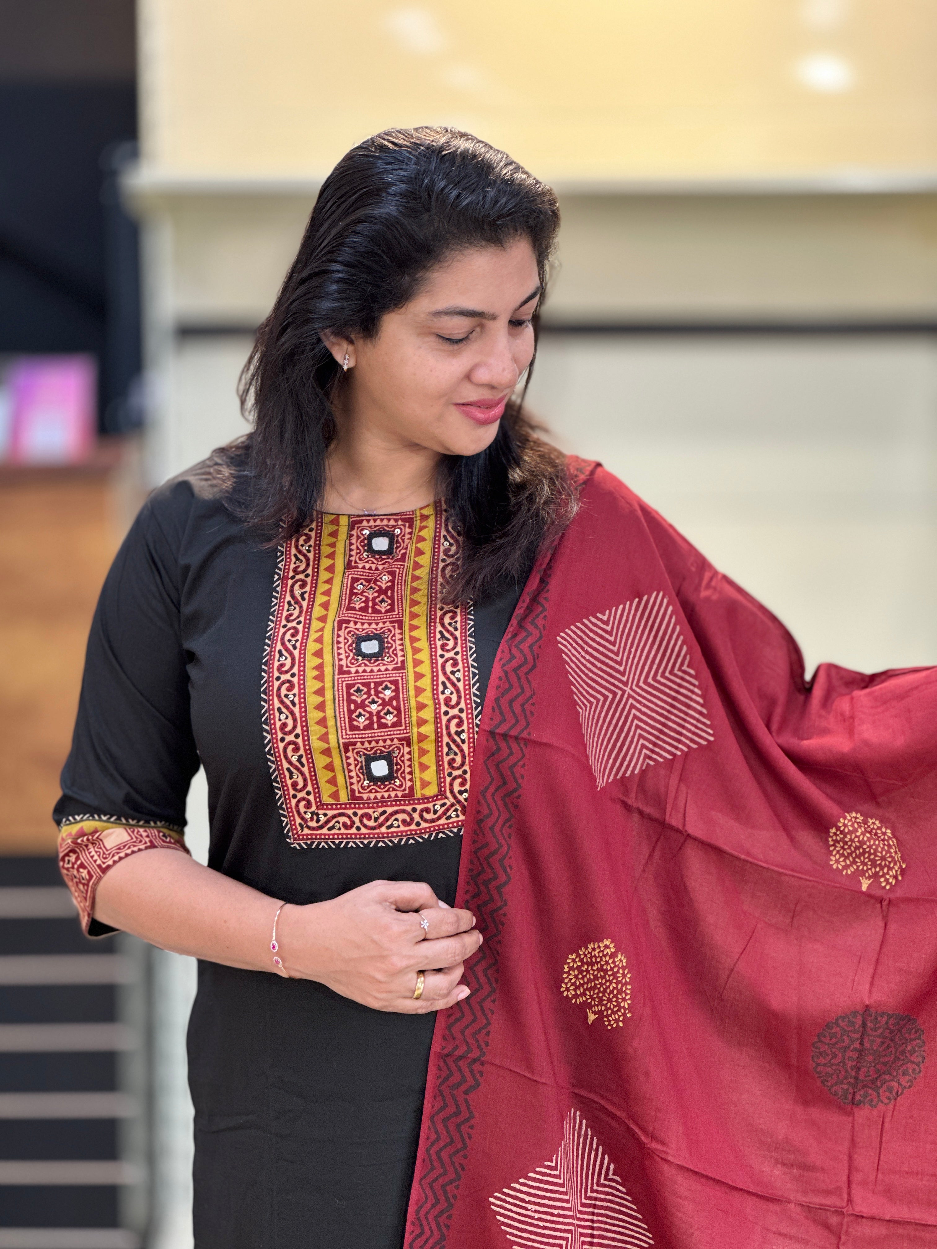 Hand Block Print Detailed Cotton Kurta Set | SRF183