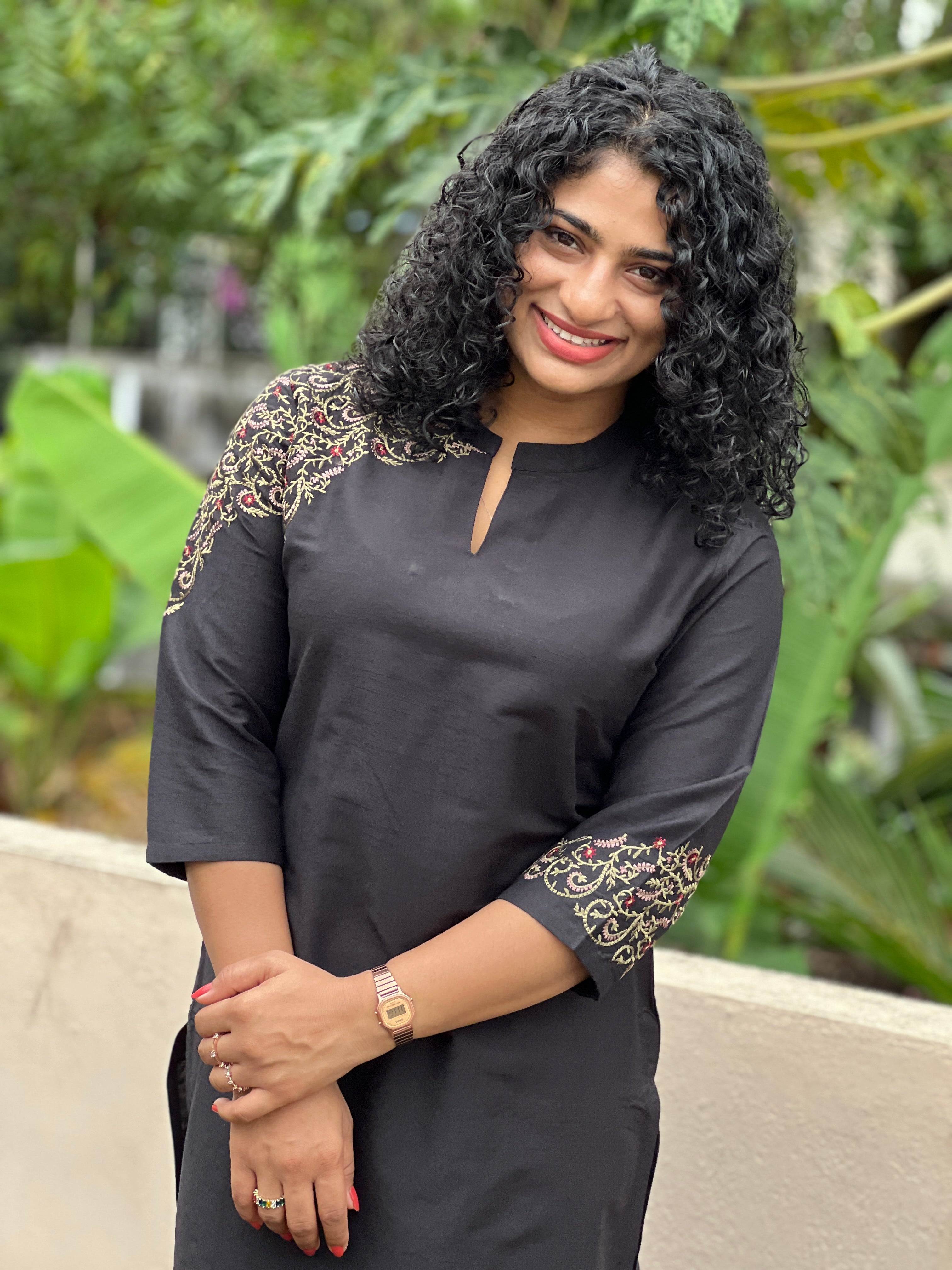 Yoke Embroidery Slub Cotton Silk Kurta | RGA242
