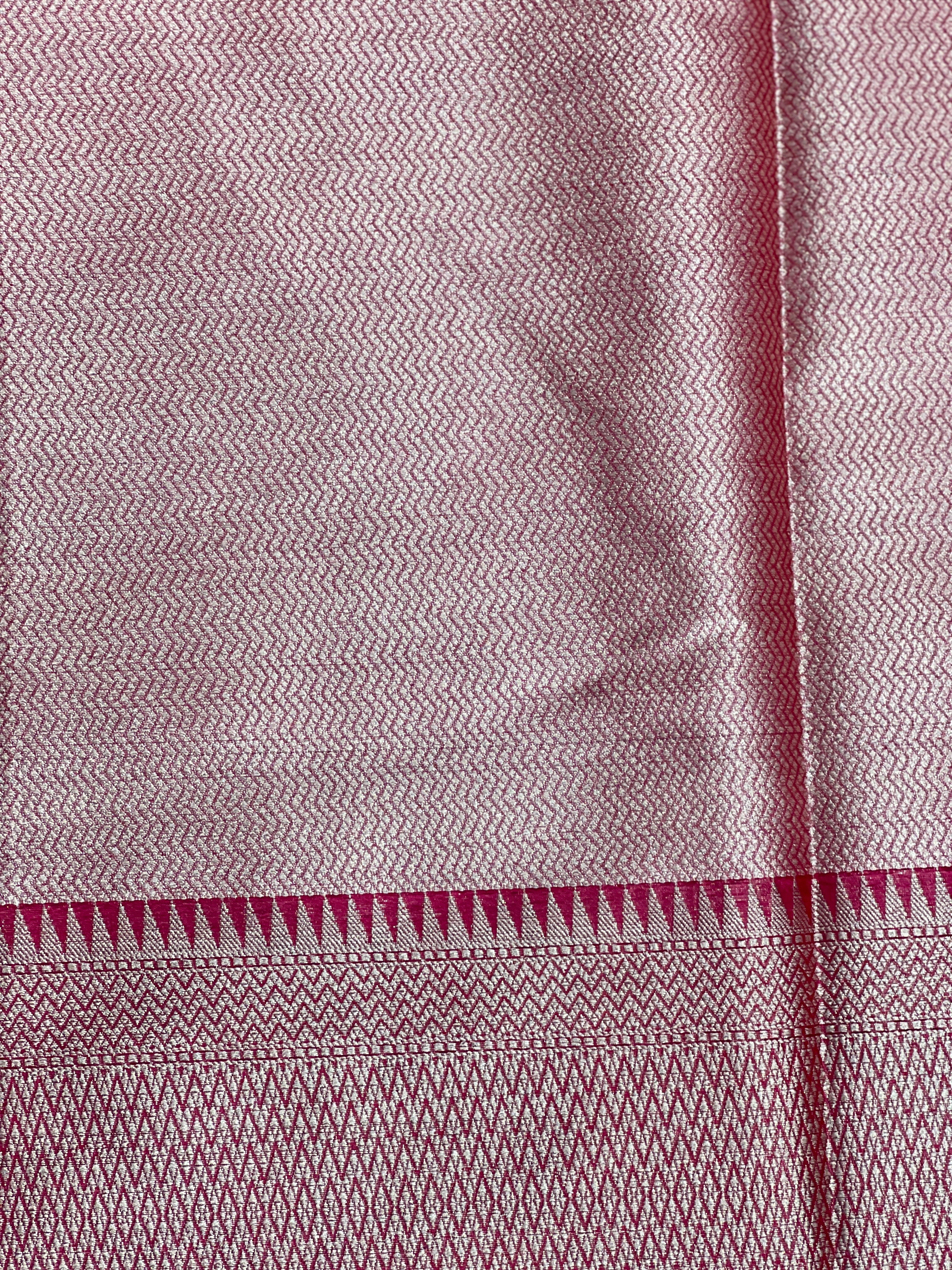 Butta Weaved Semi Banarasi Saree | NN474