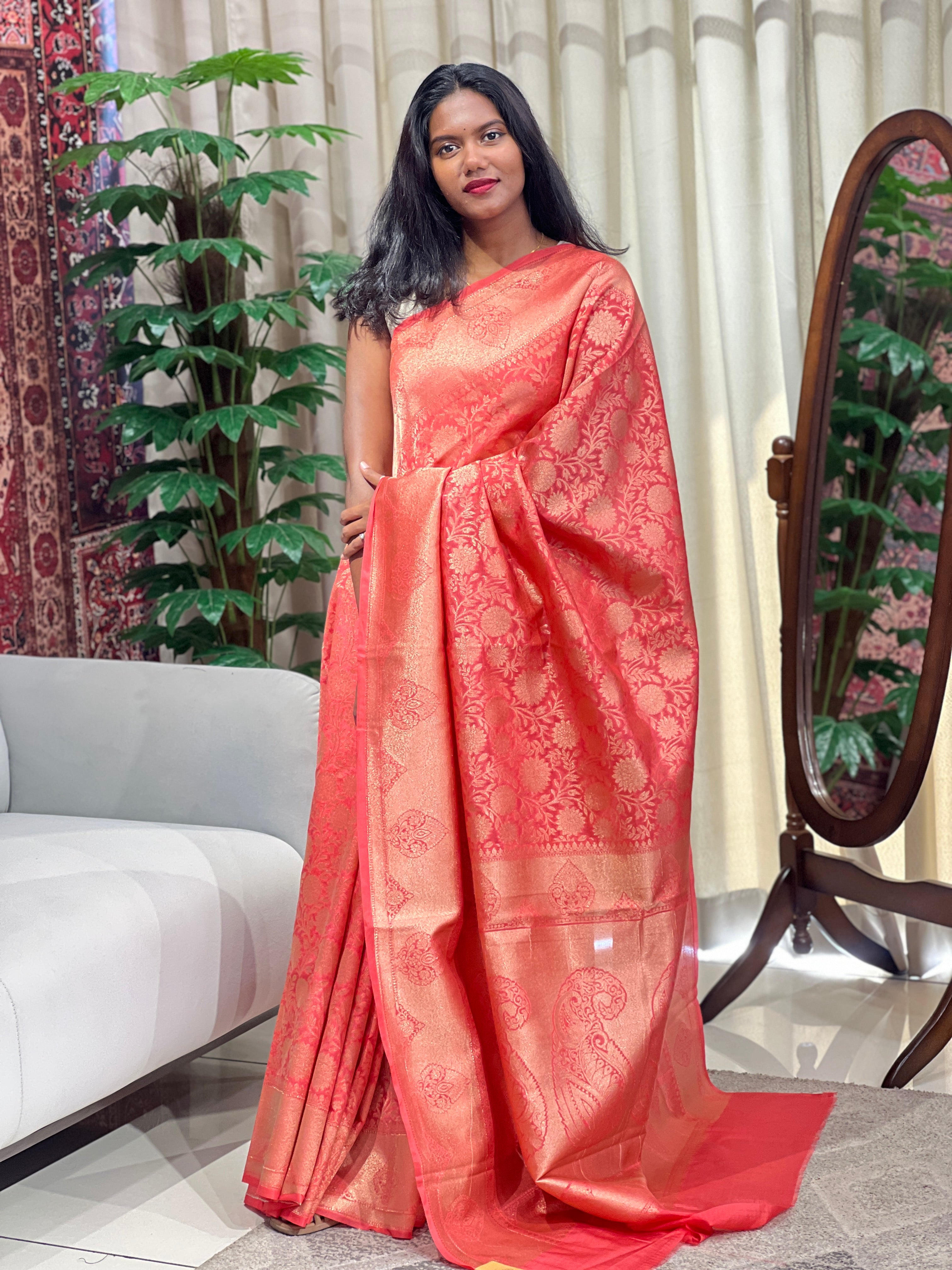 Floral Jaal Patterned Semi Banarasi Saree | NN472