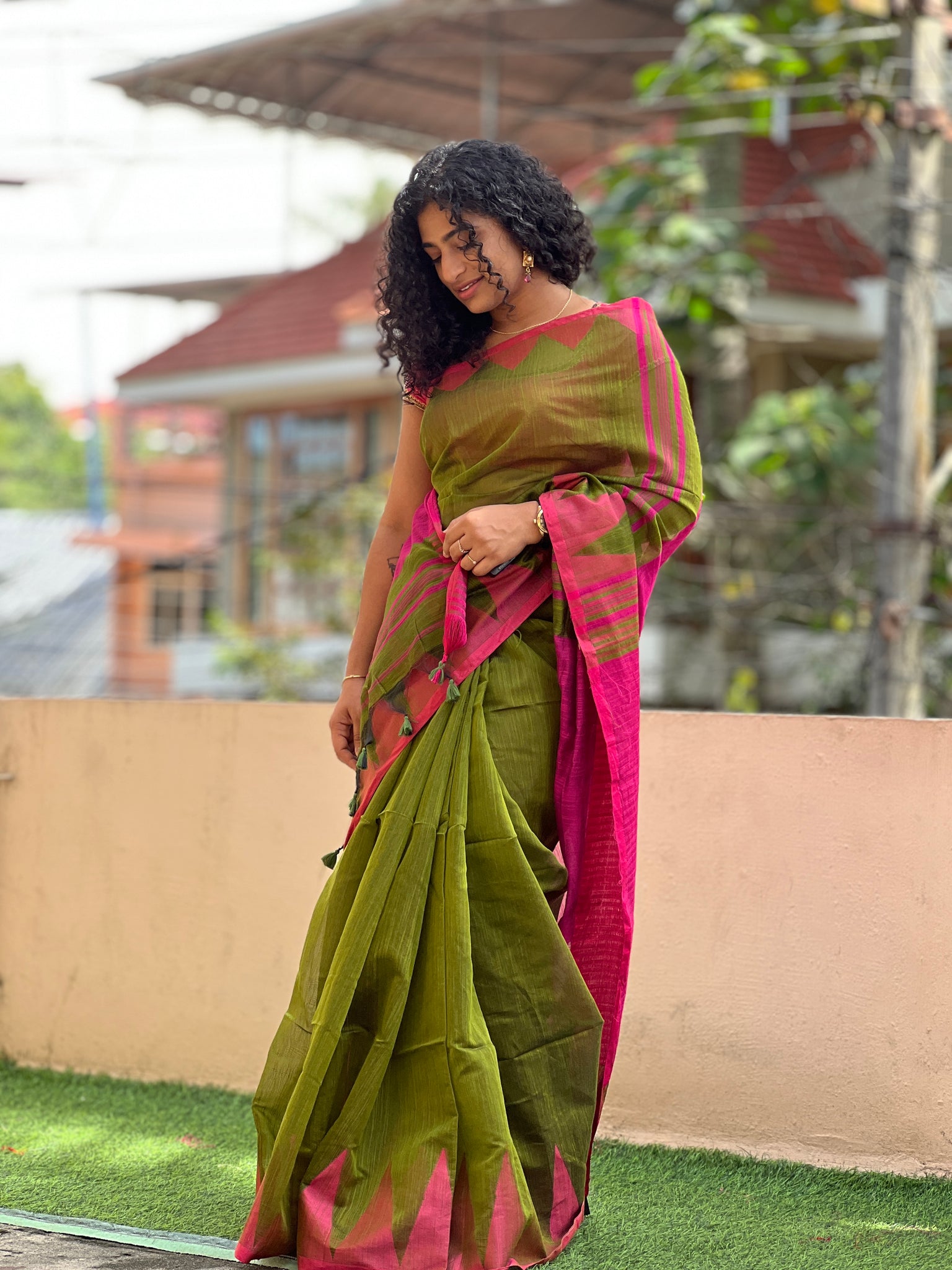 Wedding Edit: Bridal Pink Kanjivaram Silk Saree – Zari Banaras