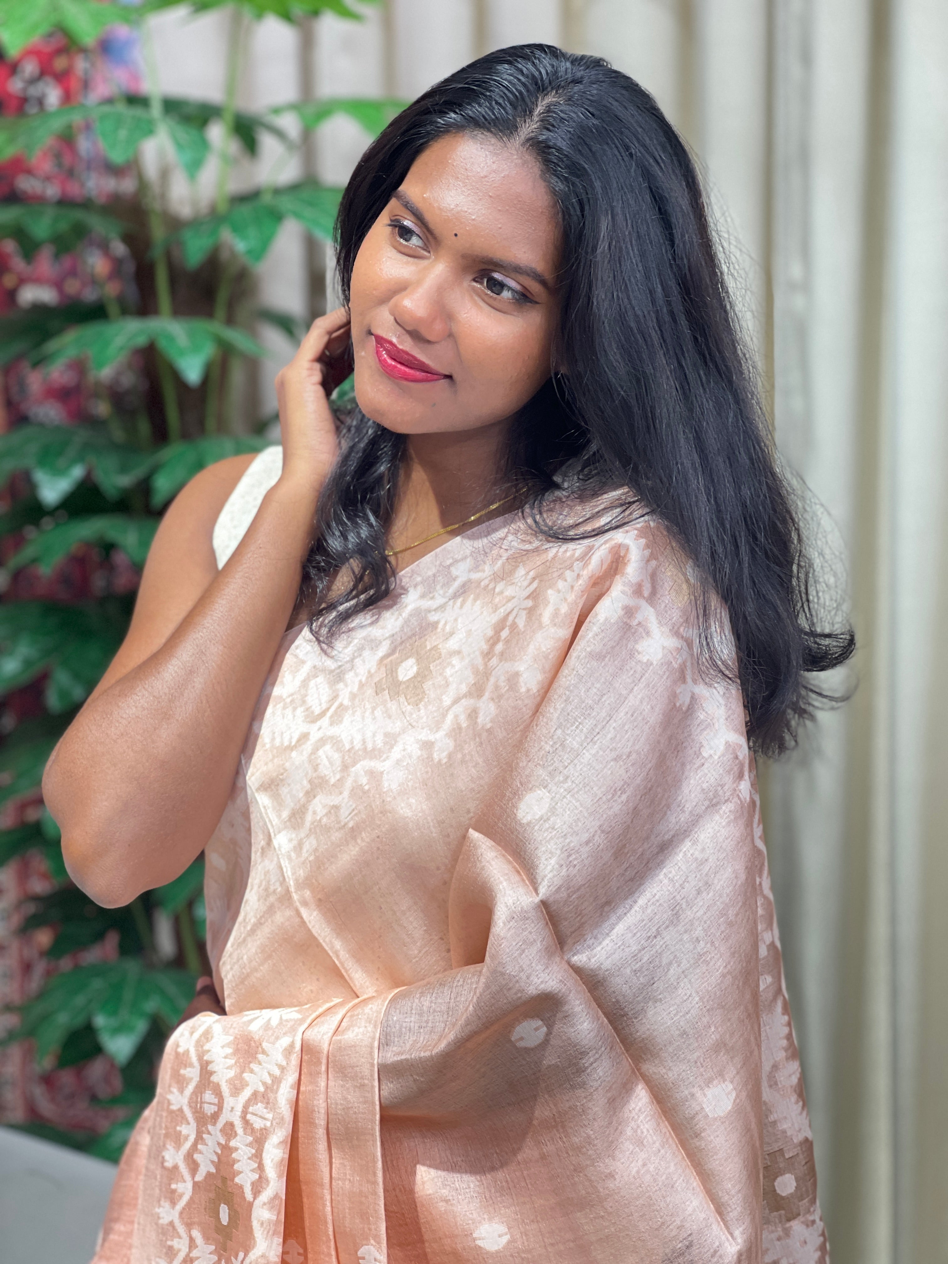 Jamdani Weaved Tussar Saree | SKD104