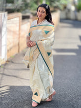Kasavu & Kara Weaved Temple Patterned Chanderi Finish Saree | HT268