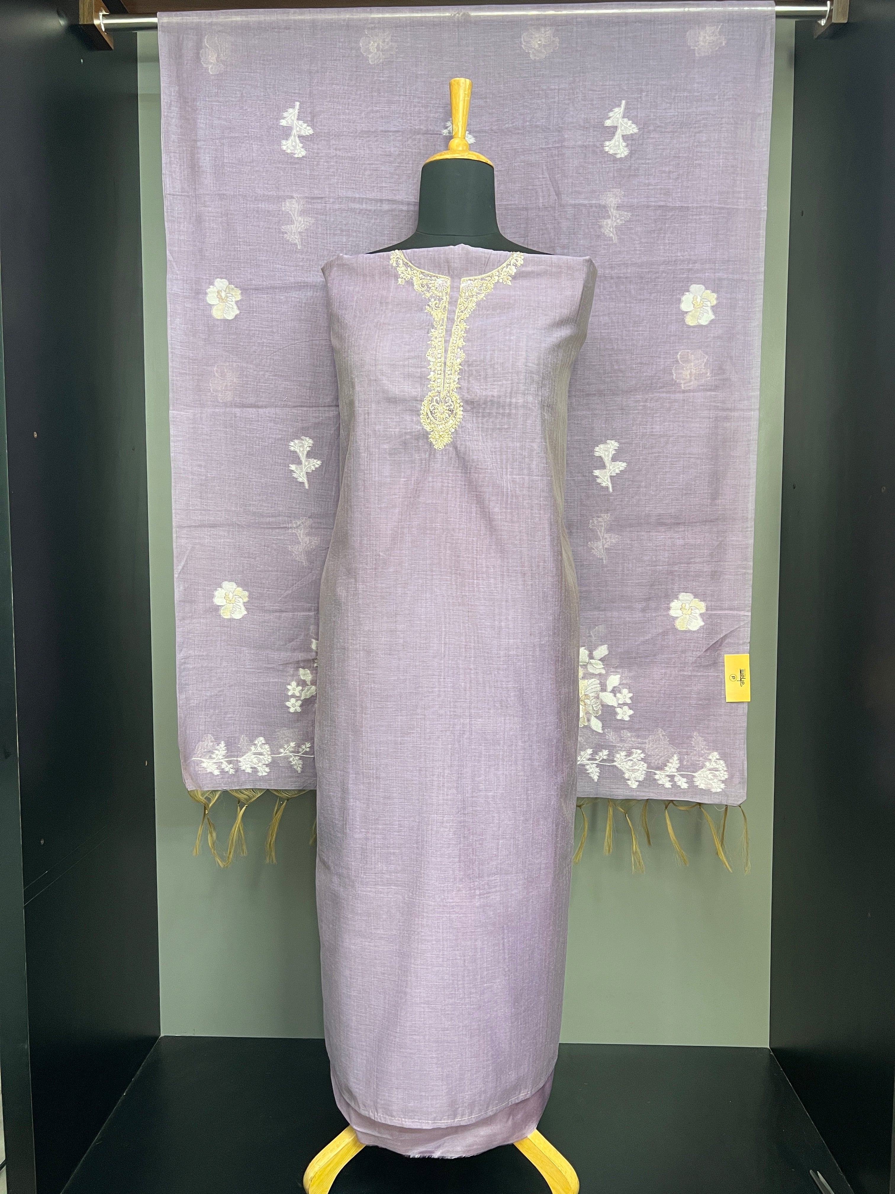 Hand Embroidery Detailed Chanderi Finish Salwar Set | SGS123