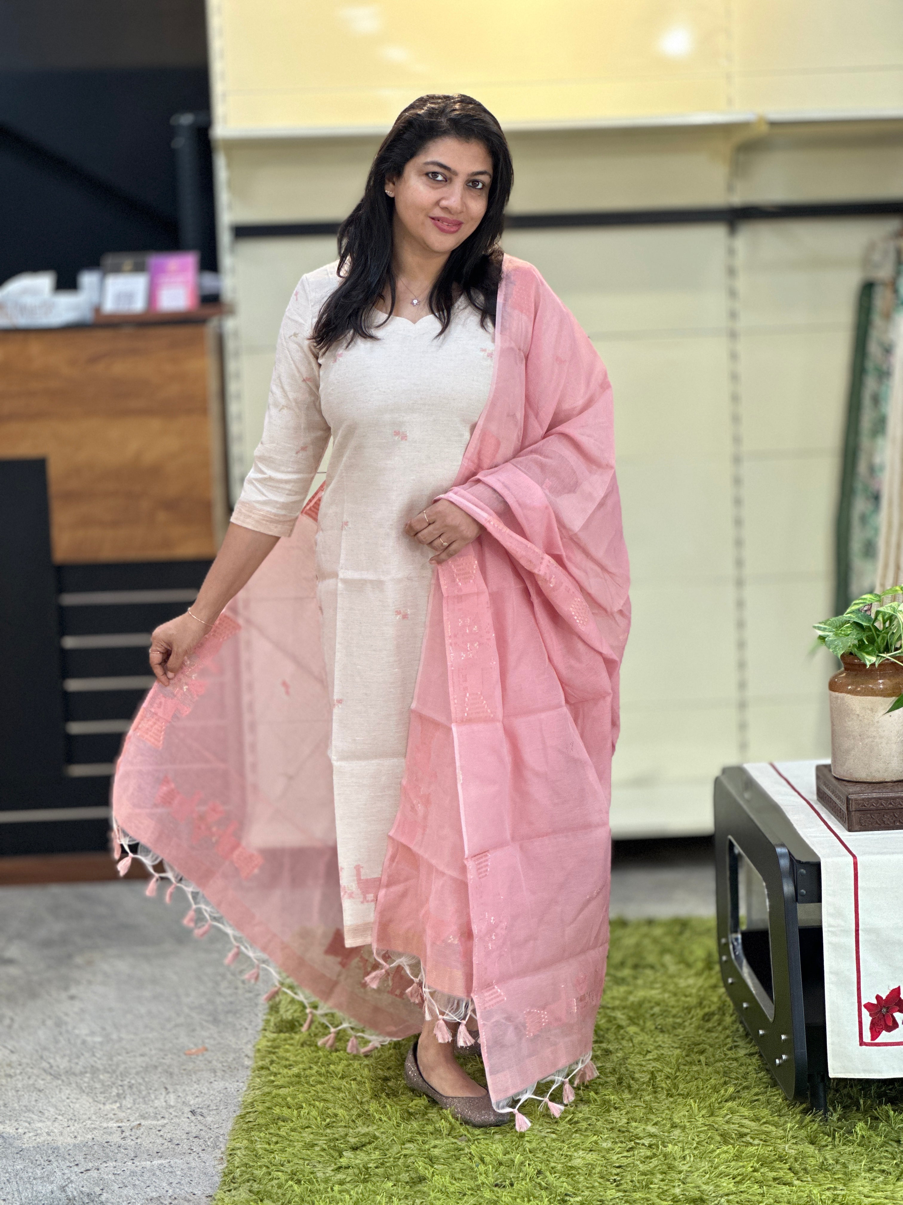 Jamdani Woven Chanderi-Linen Finish Unstitched Salwar Set | SSN463