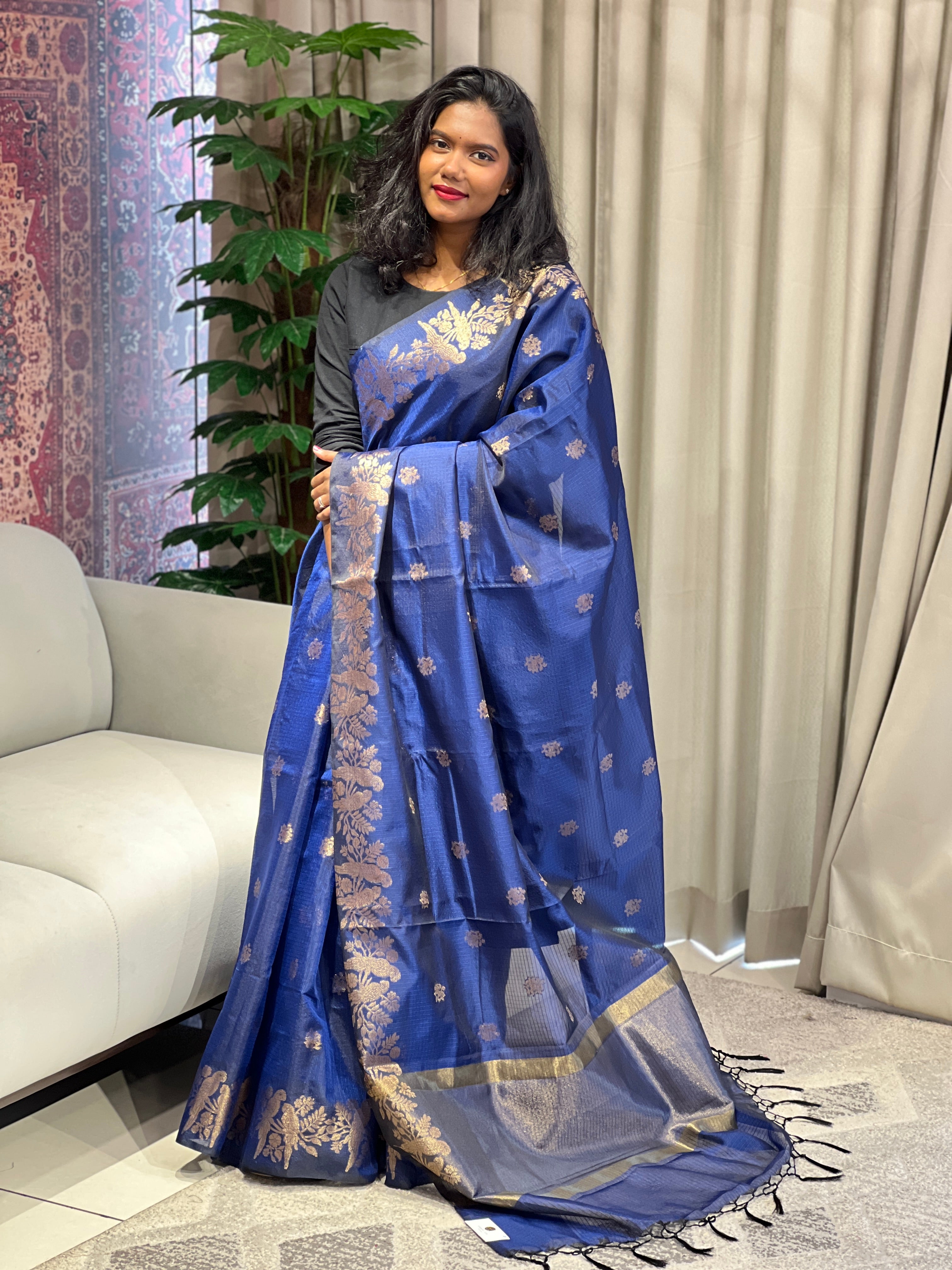 Mangalgiri Border Detailed Silk Kota Saree |YNG1013