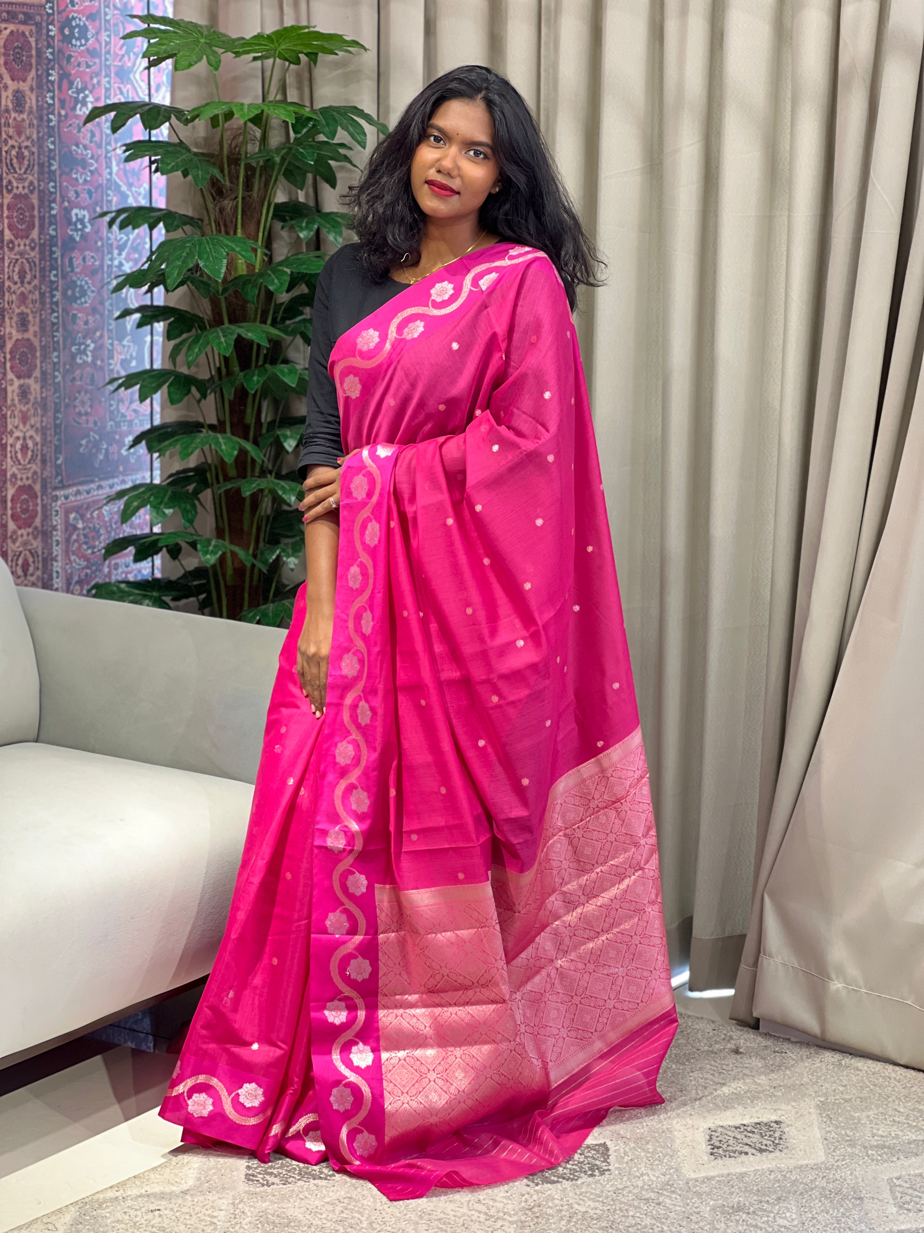 Silver and Golden Zari Detailed Cotton Silk Saree | YNG1020