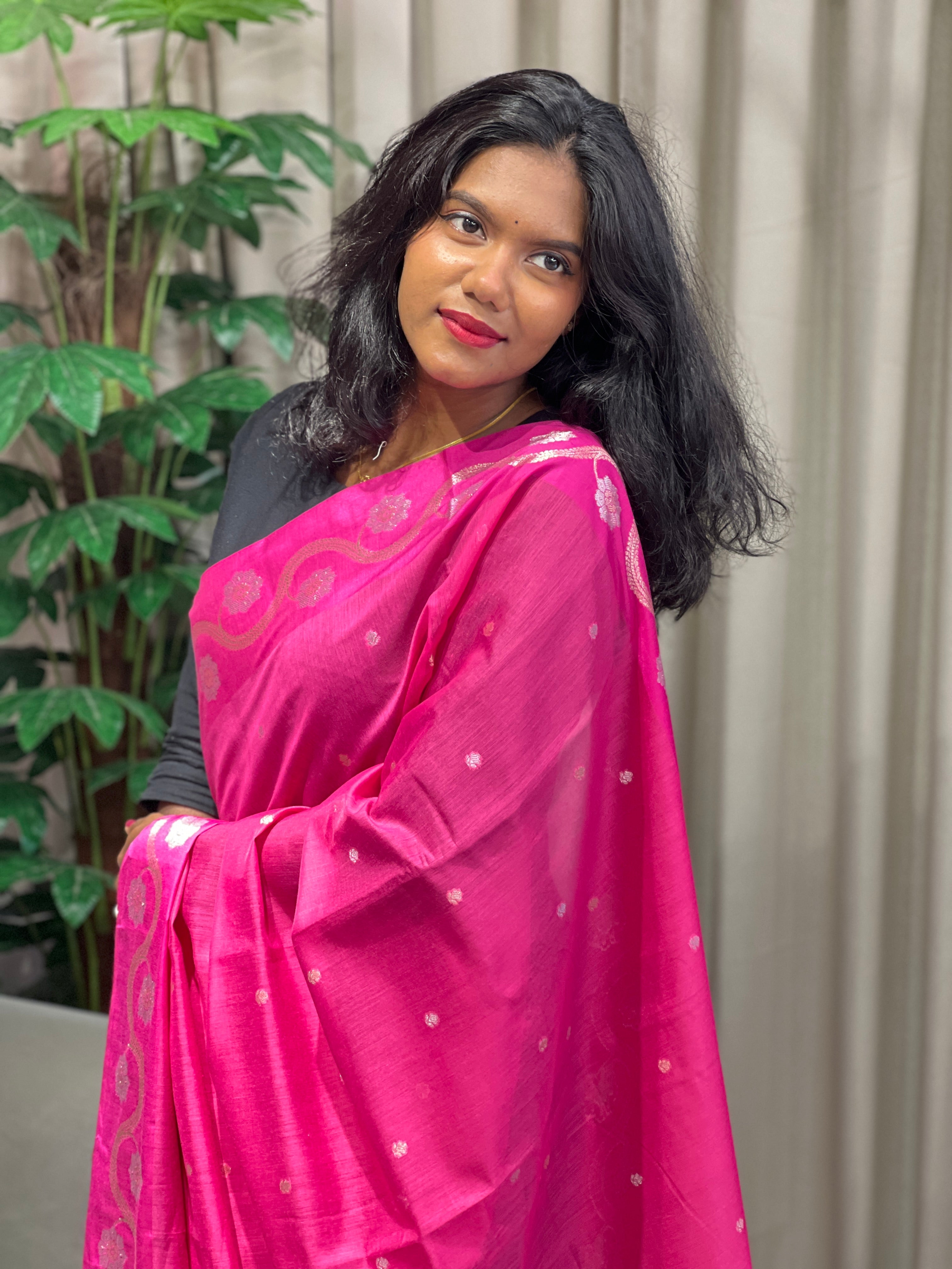 Silver and Golden Zari Detailed Cotton Silk Saree | YNG1020