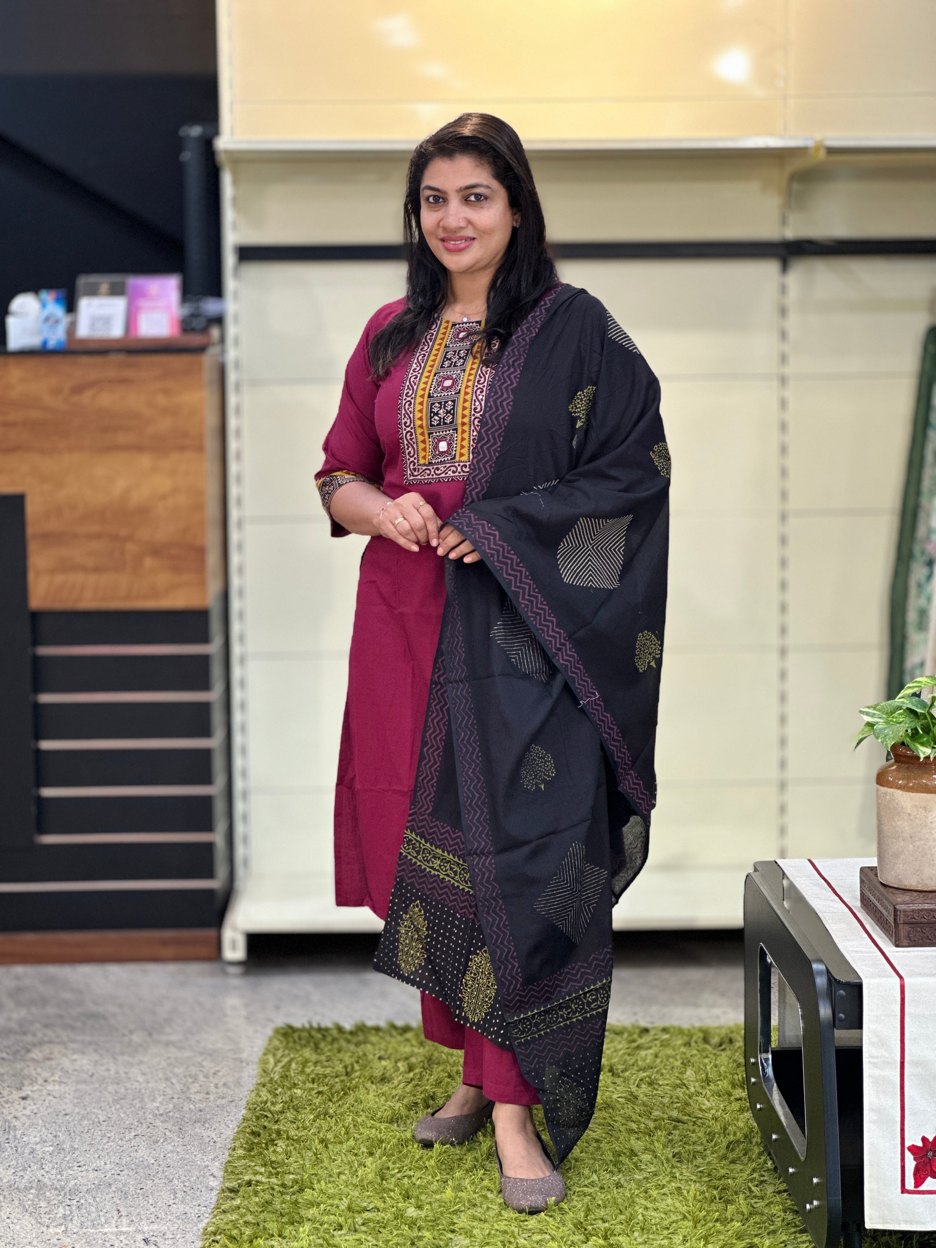 Hand Block Print Detailed Cotton Kurta Set | SRF181