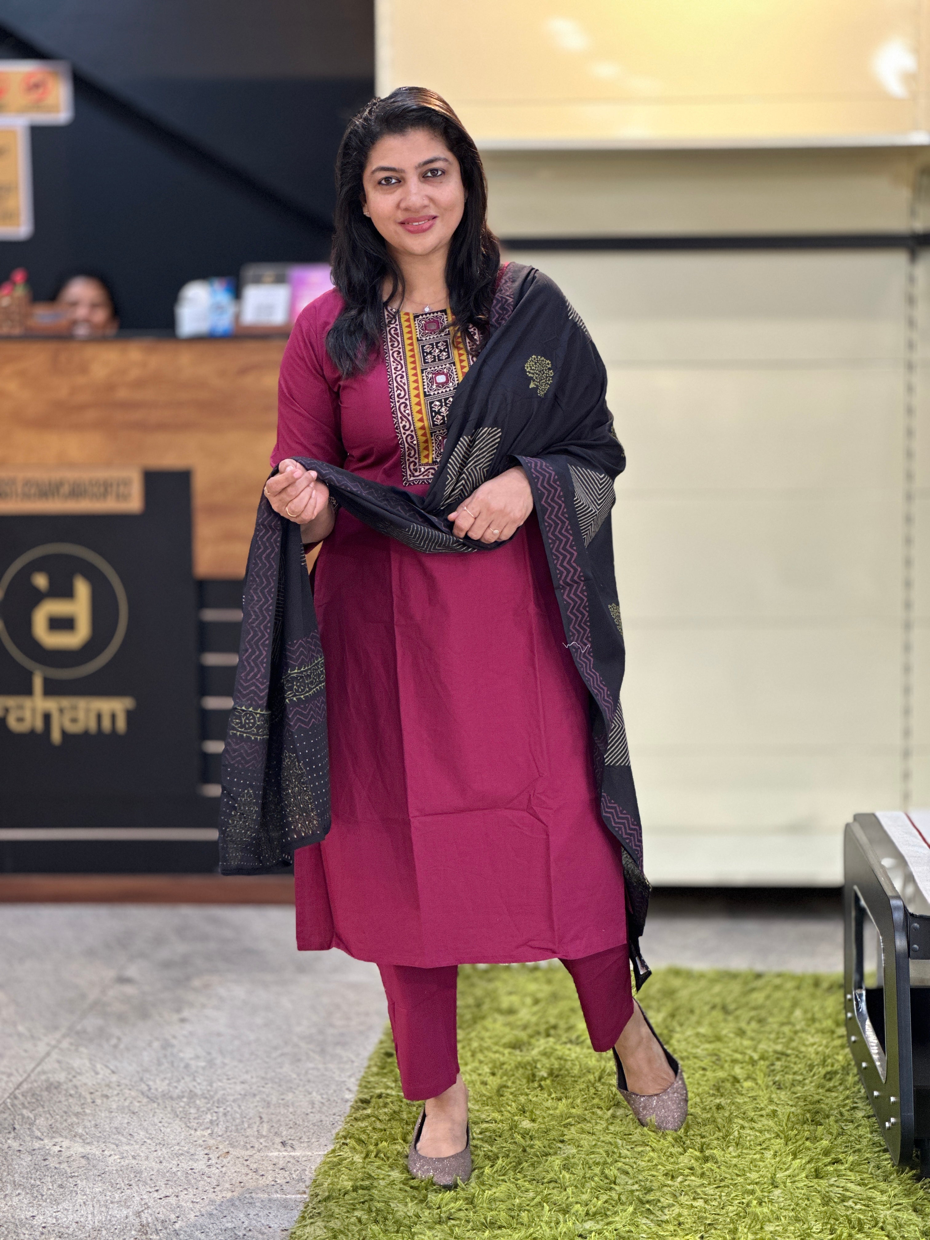 Hand Block Print Detailed Cotton Kurta Set | SRF181