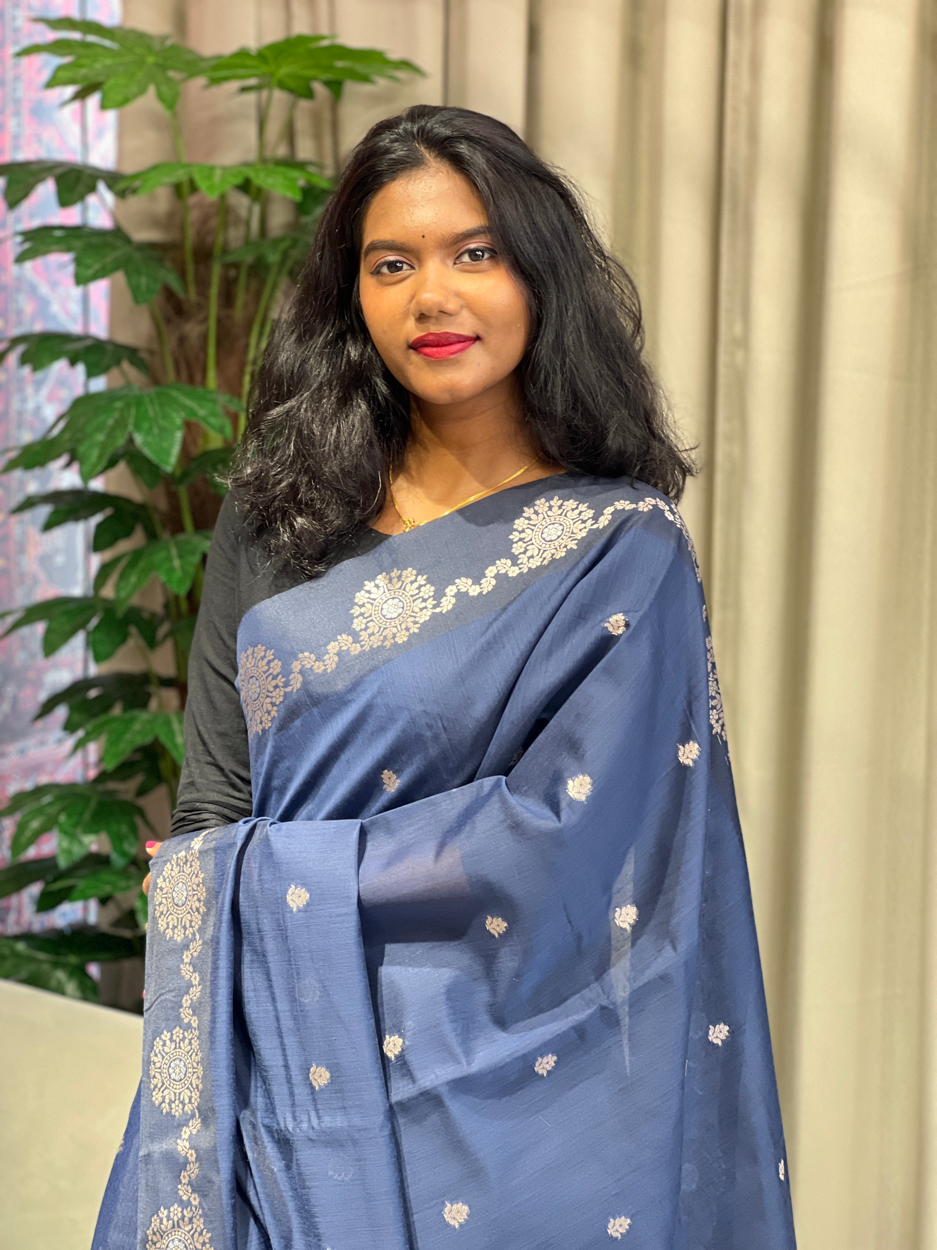 Silver and Golden Zari Detailed Cotton Silk Saree  | YNG1022