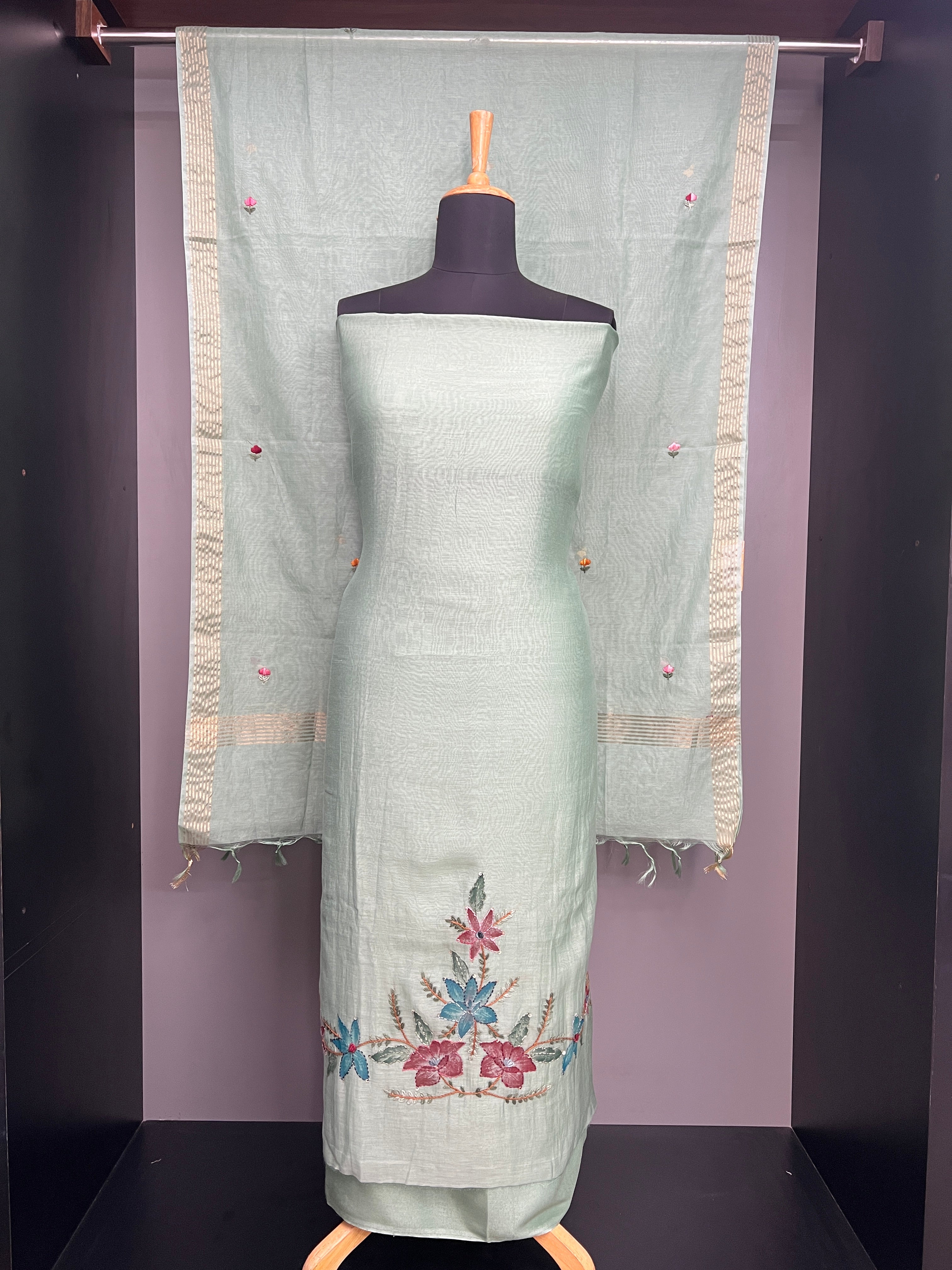 Floral Patterned Chanderi Finish Salwar Set | SGS196