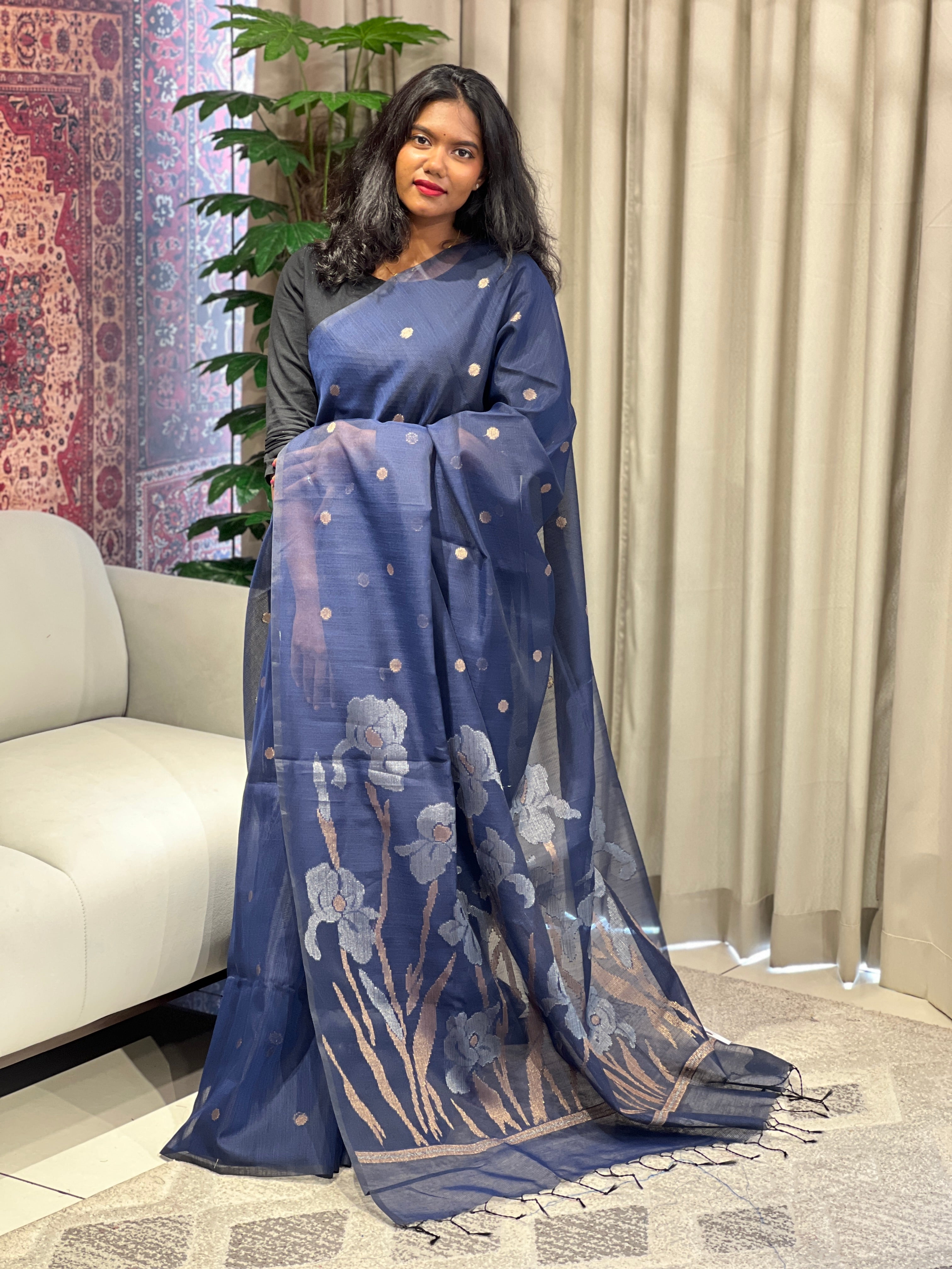 Zari Woven Semi Silk Saree | YNG1006