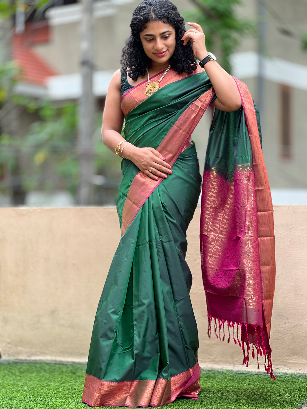 Geometrical Weaving Border Semi Silk Saree | SKT106