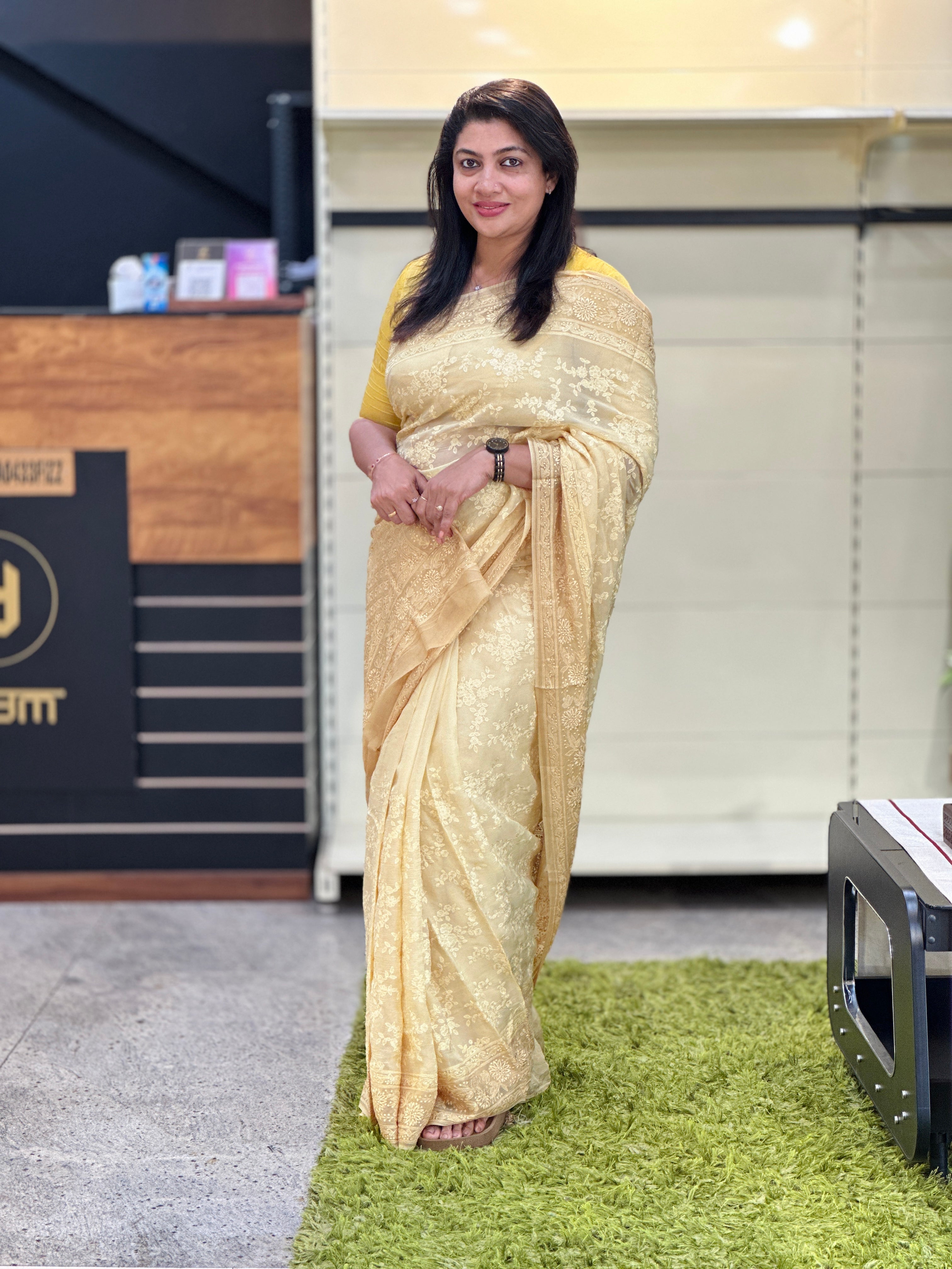 Lucknowi Floral Embroidery Detailed Viscose Organza Saree | MM415