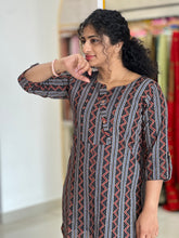 Printed Cotton Kurta With Button Detailing | AJT109