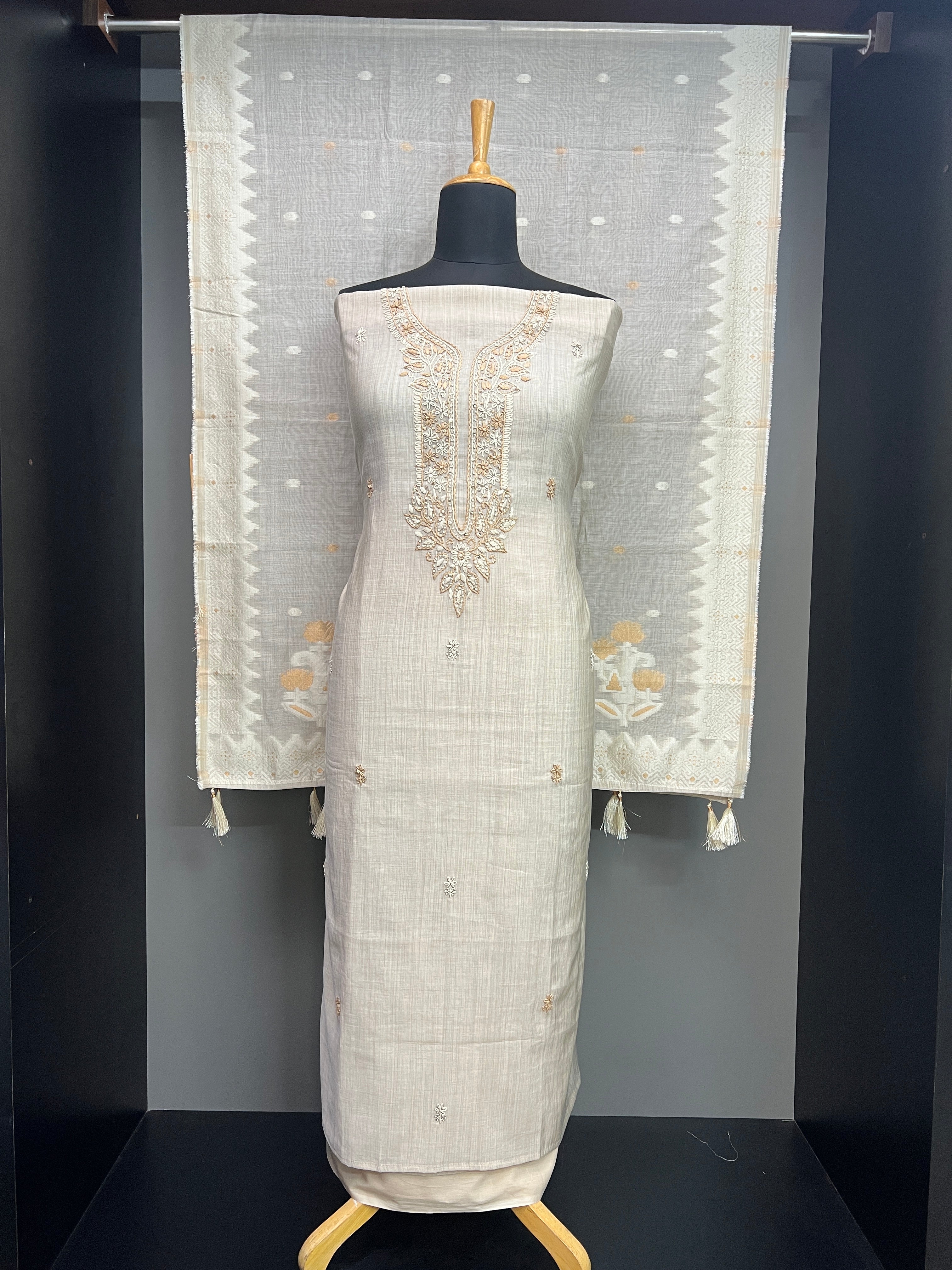 Embroidery Detailed Chanderi Finish Salwar Set | SGS198