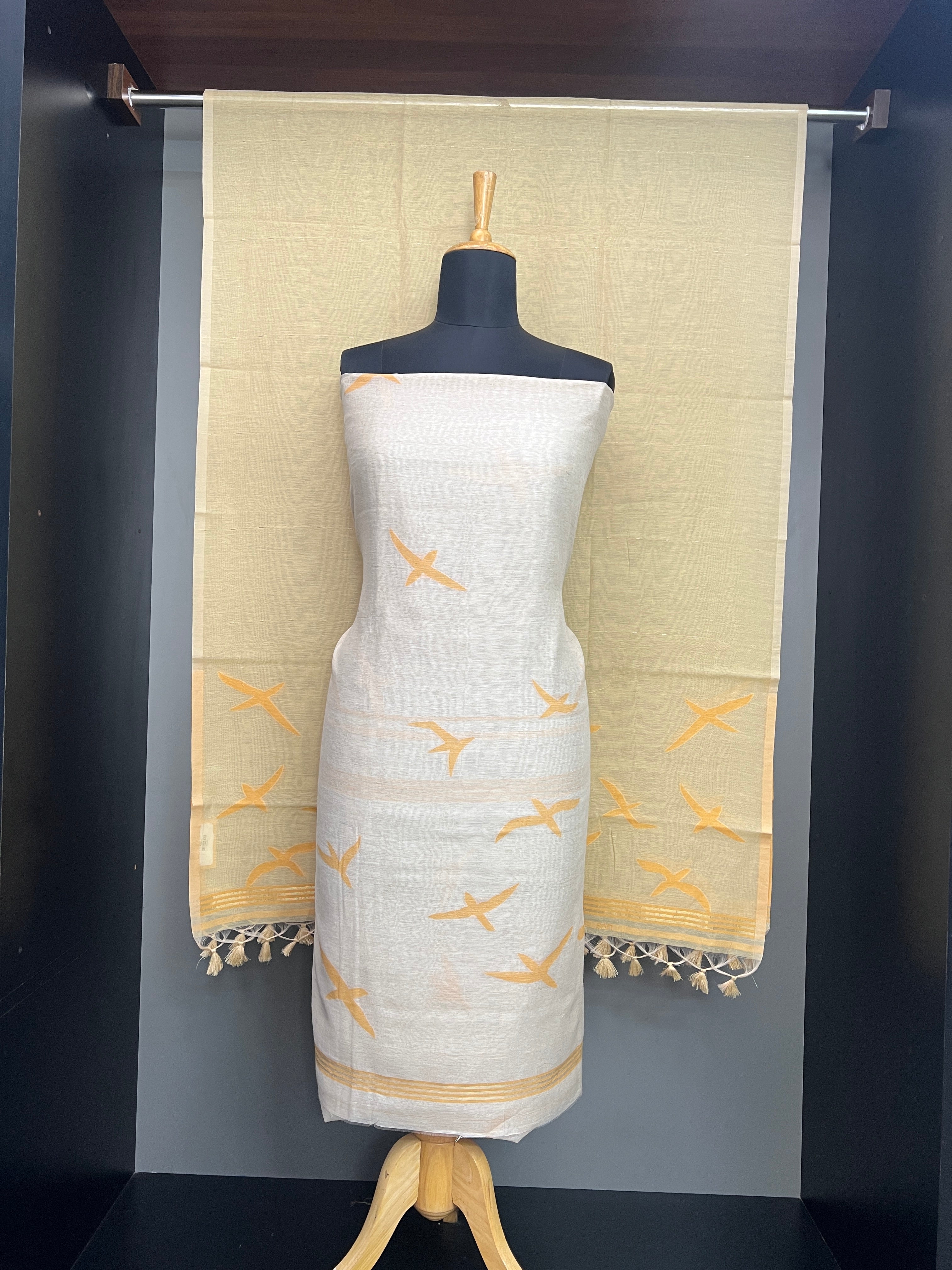 Jamdani Woven Chanderi-Linen Finish Unstitched Salwar Set | SSN490