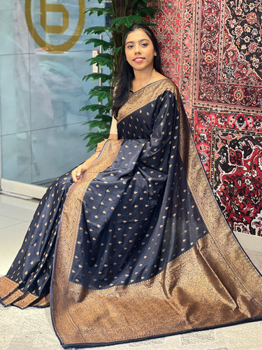 Antique Golden Zari &Thread Woven Banarasi Silk Saree | KSS110