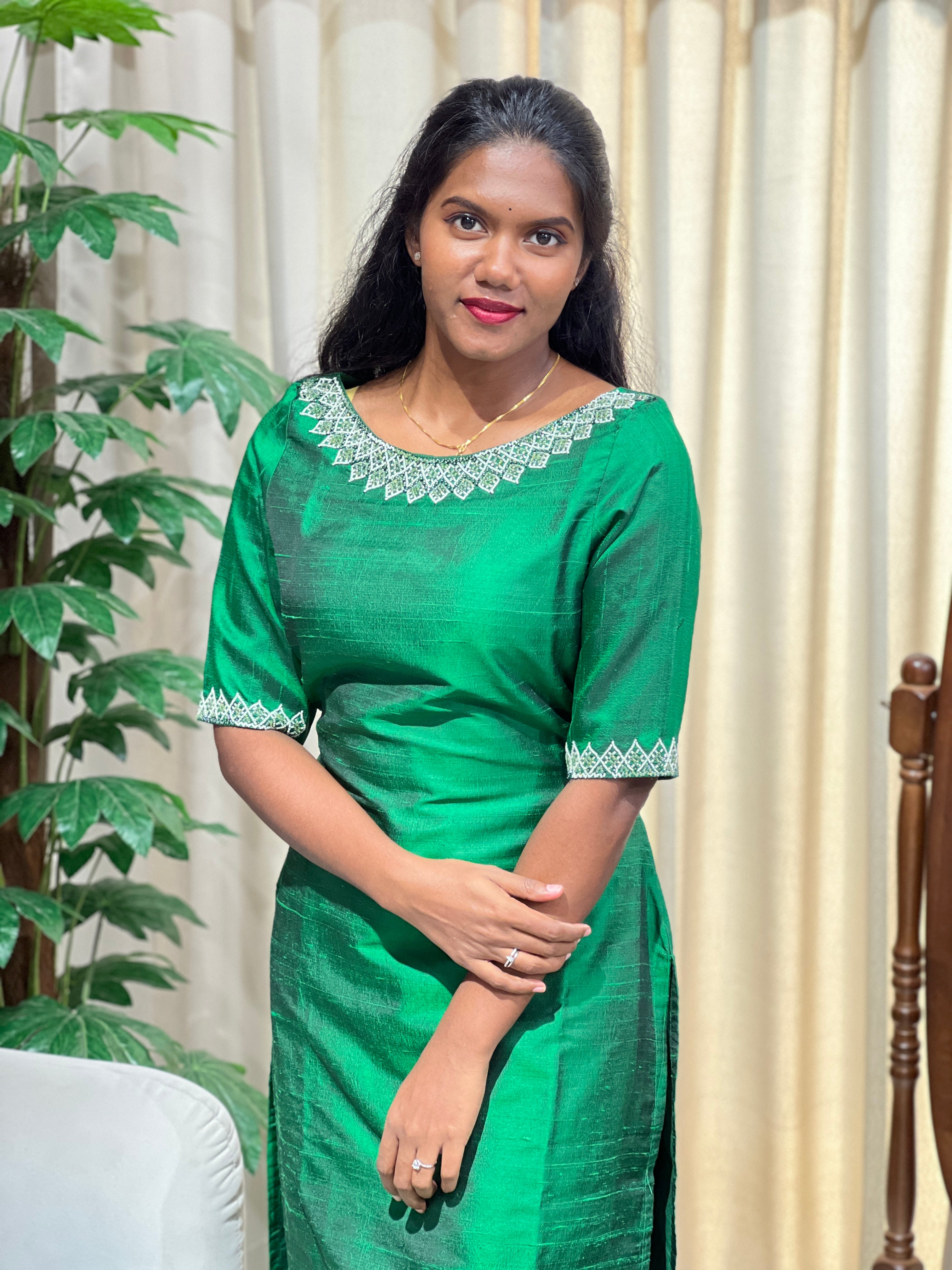 Sugar Beads Detailed Raw Silk Kurta | DNT113