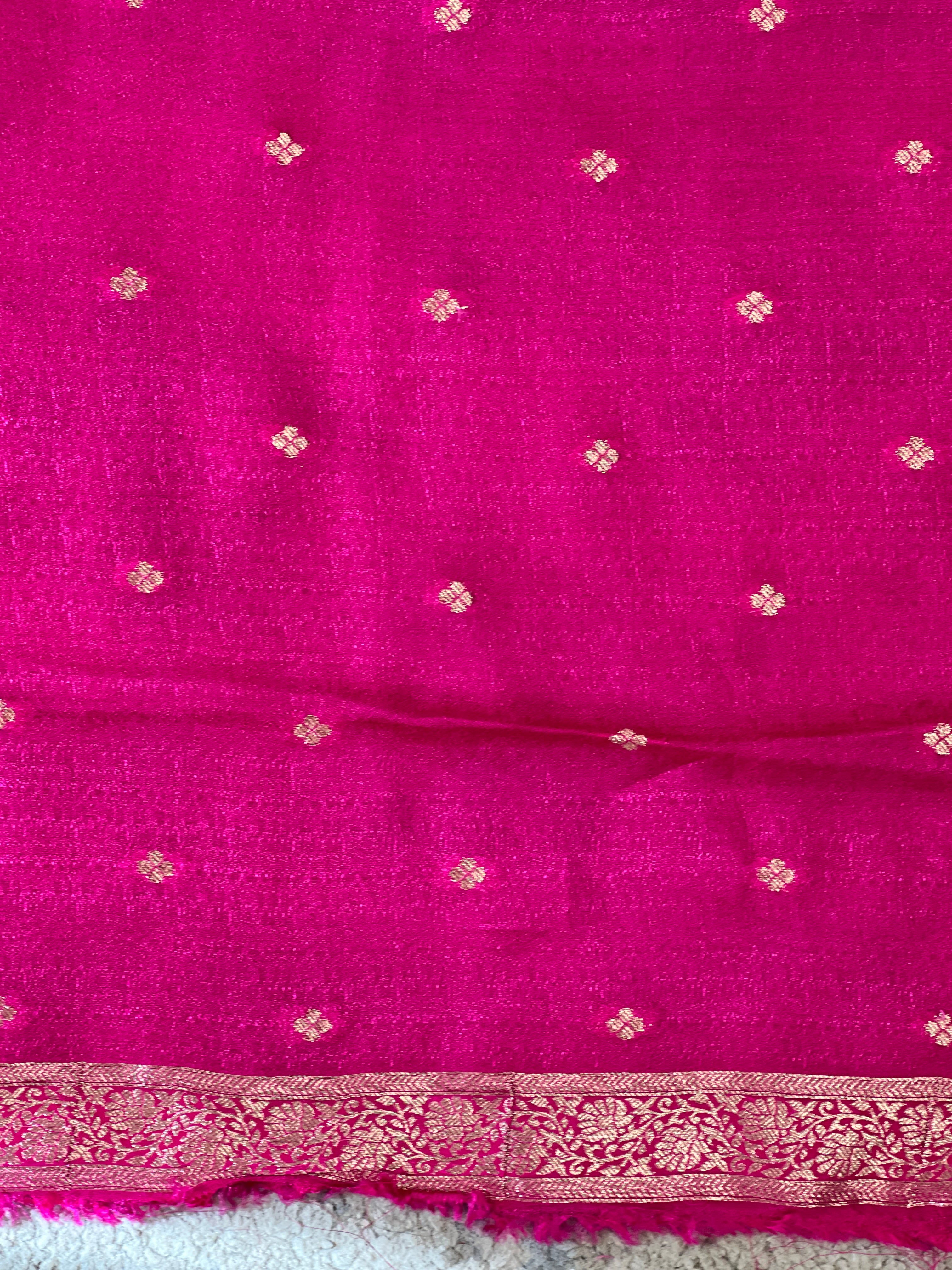 Embossed Woven Semi Crepe Saree | RS178
