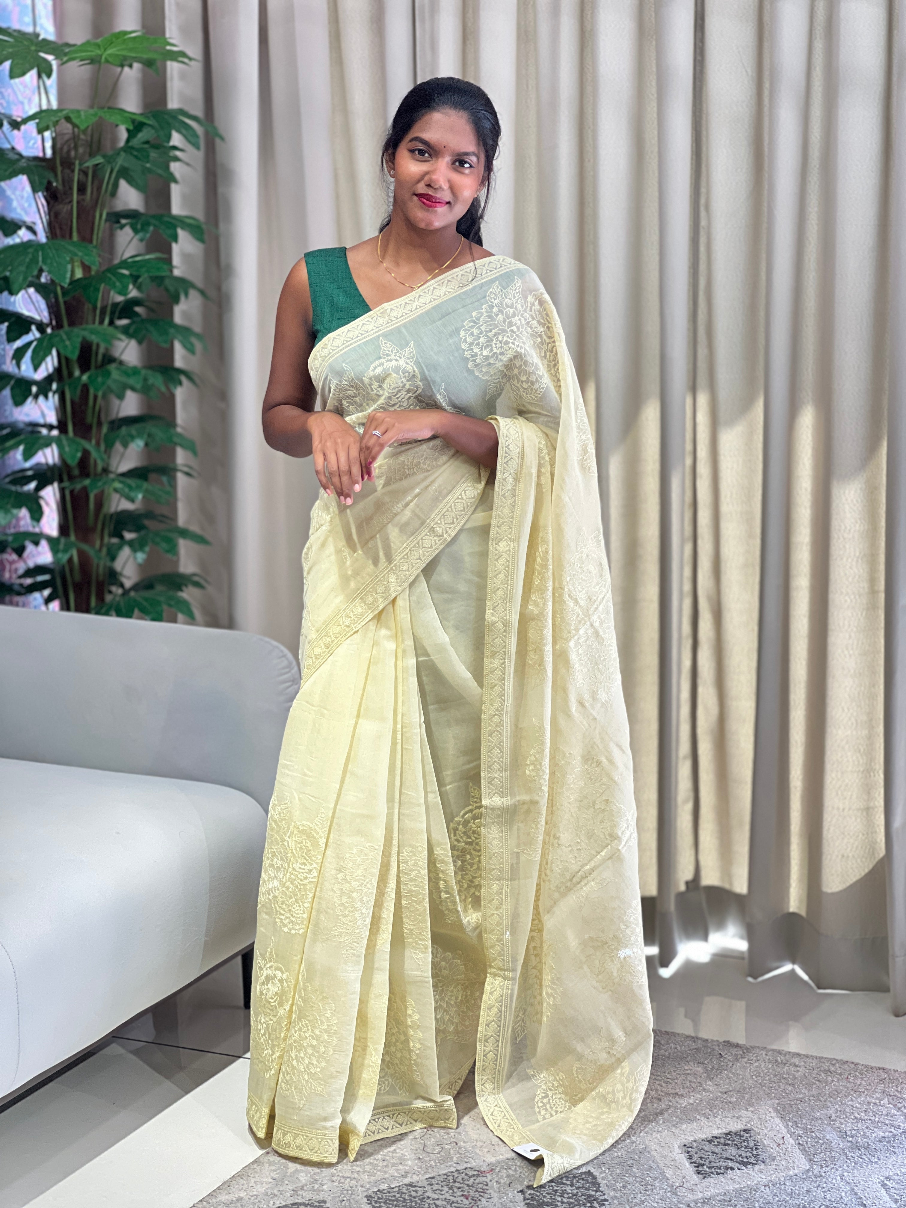 Floral Machine Embroidery Detailed Chanderi Silk Saree | YNG749