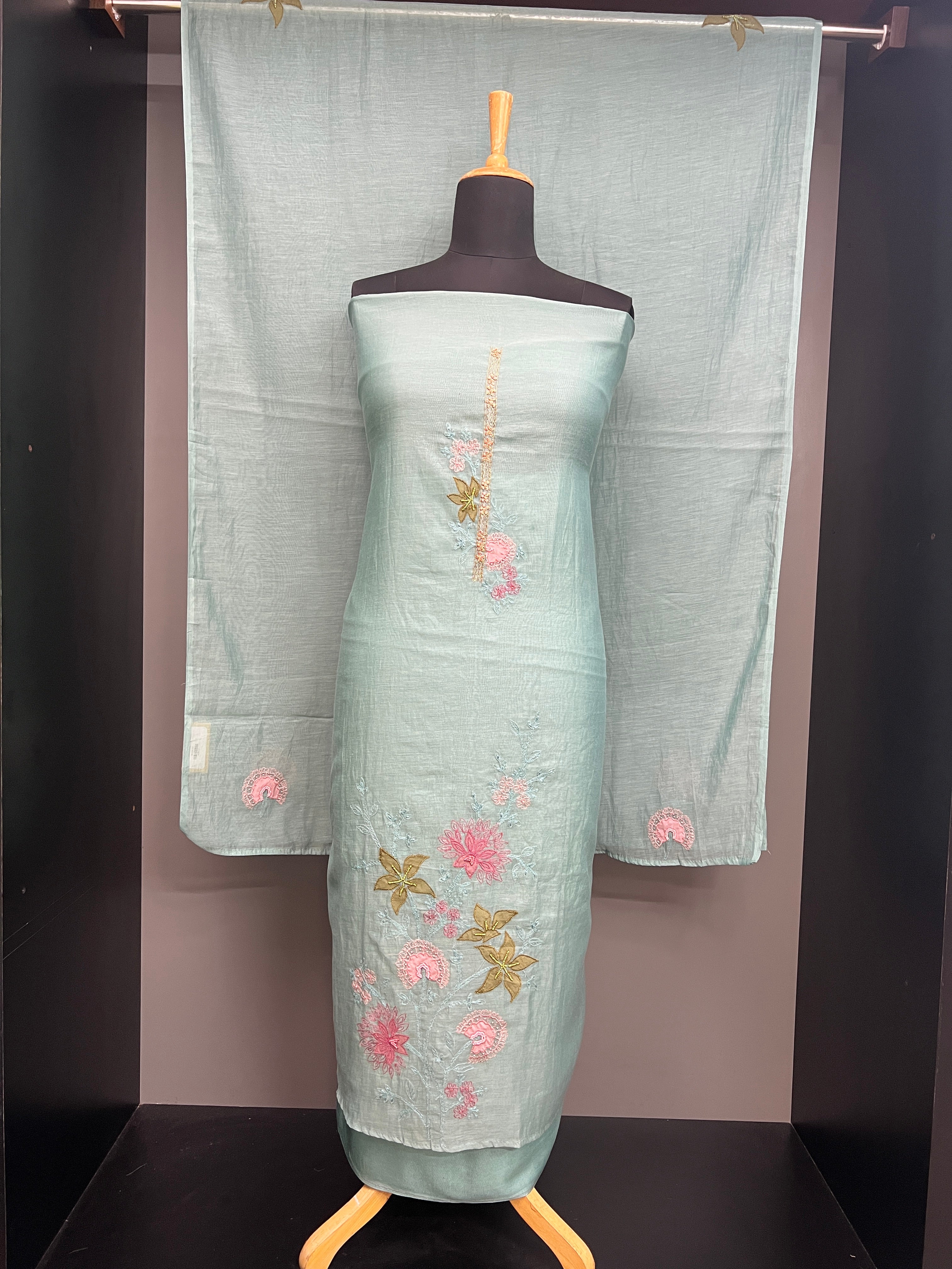 Machine Embroidery Detailed Chanderi Salwar Set | SGS153