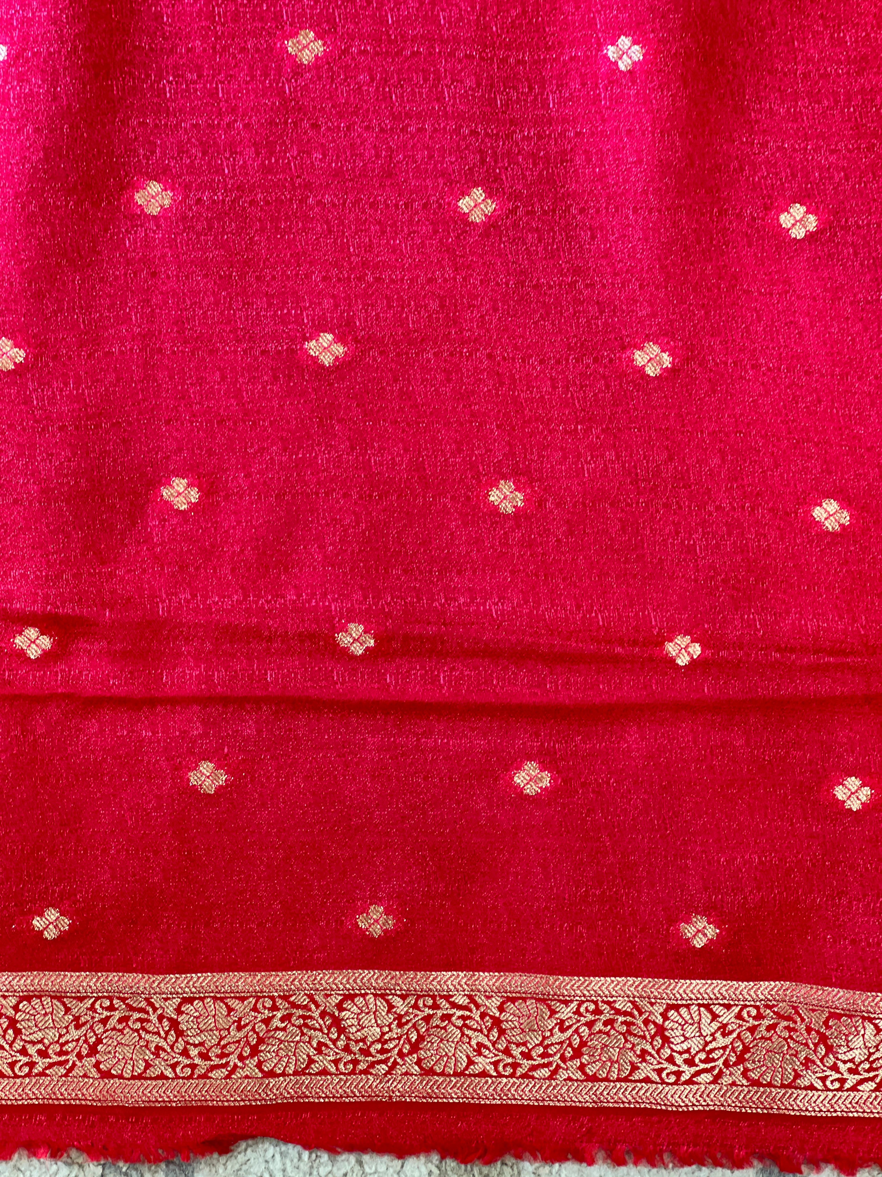 Embossed Woven Semi Crepe Saree | RS176