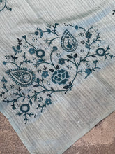 Floral Hand Embroidery Detailed Green Silk Saree | BLD1236