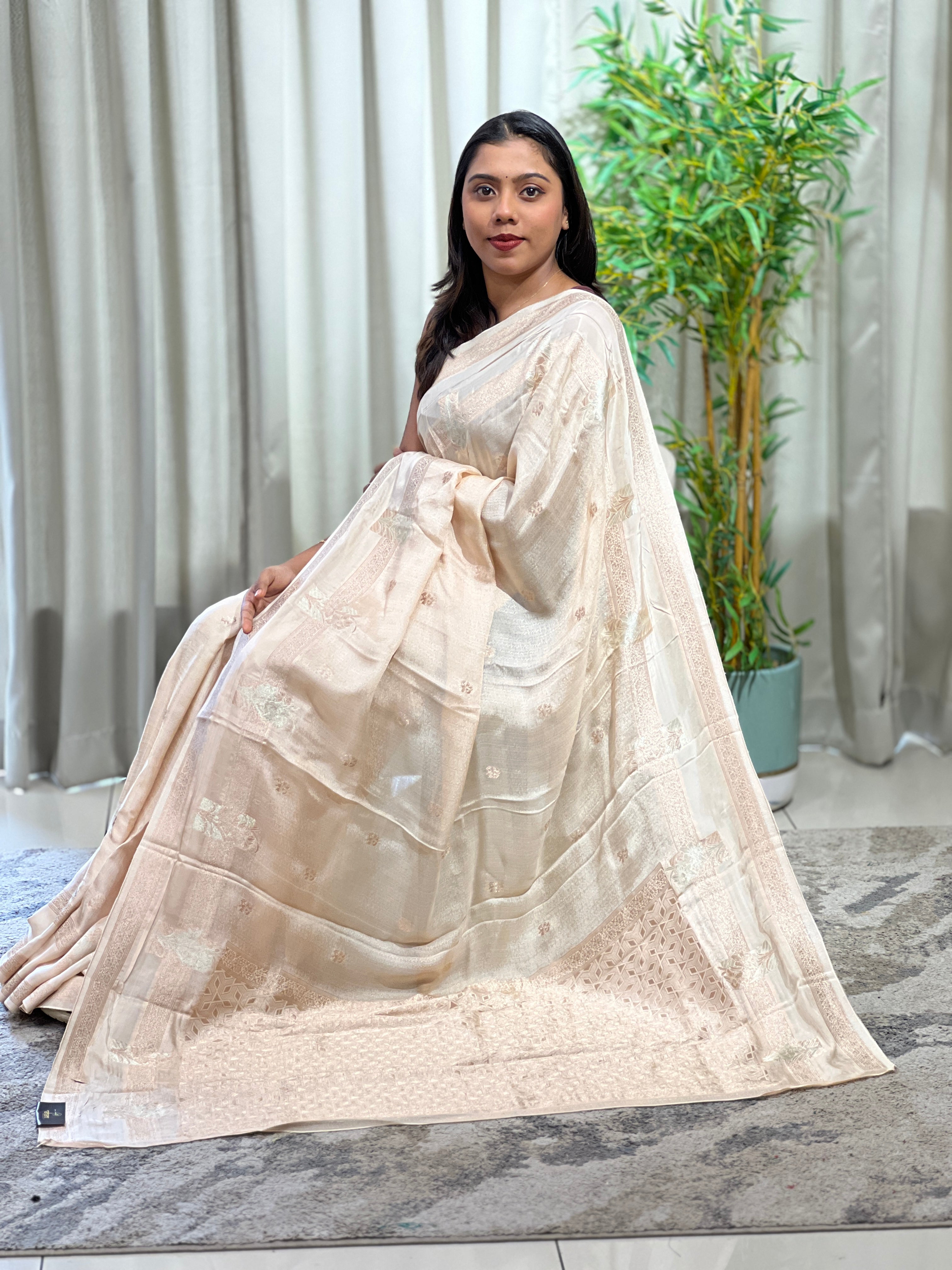 Embossed Woven Semi Crepe Saree | RS181