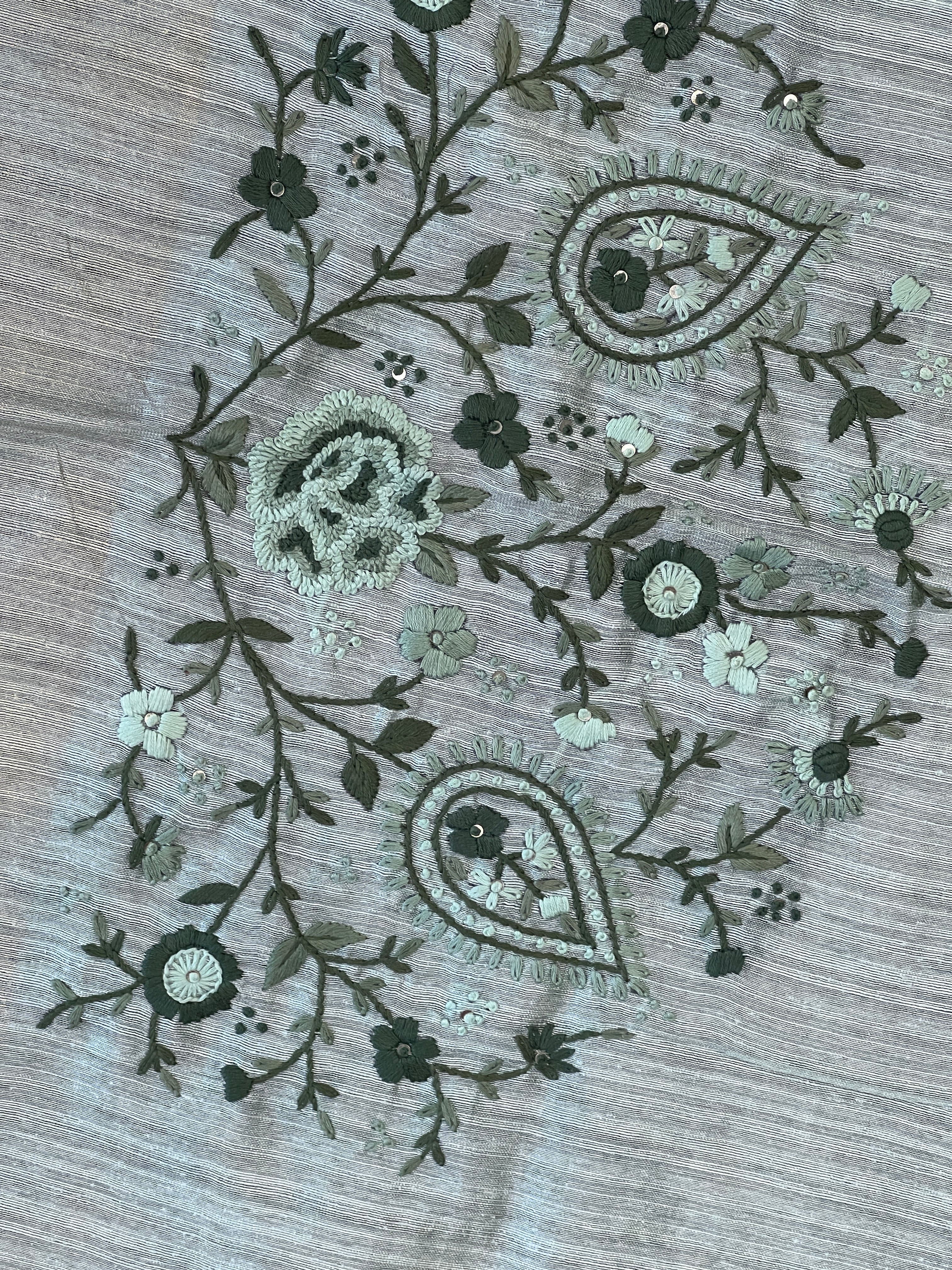 Floral Hand Embroidery Detailed Green Silk Saree | BLD1238