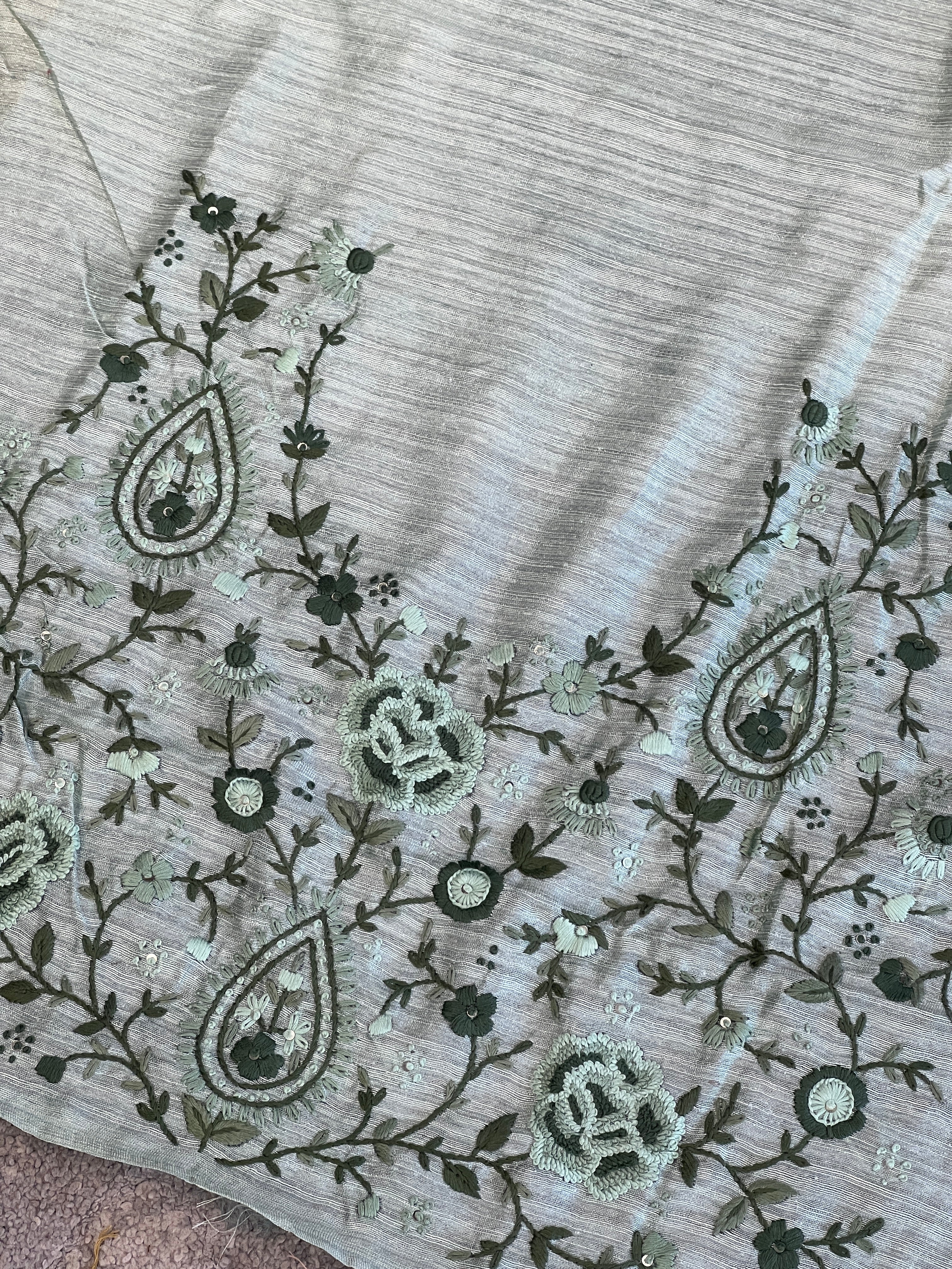 Floral Hand Embroidery Detailed Green Silk Saree | BLD1238