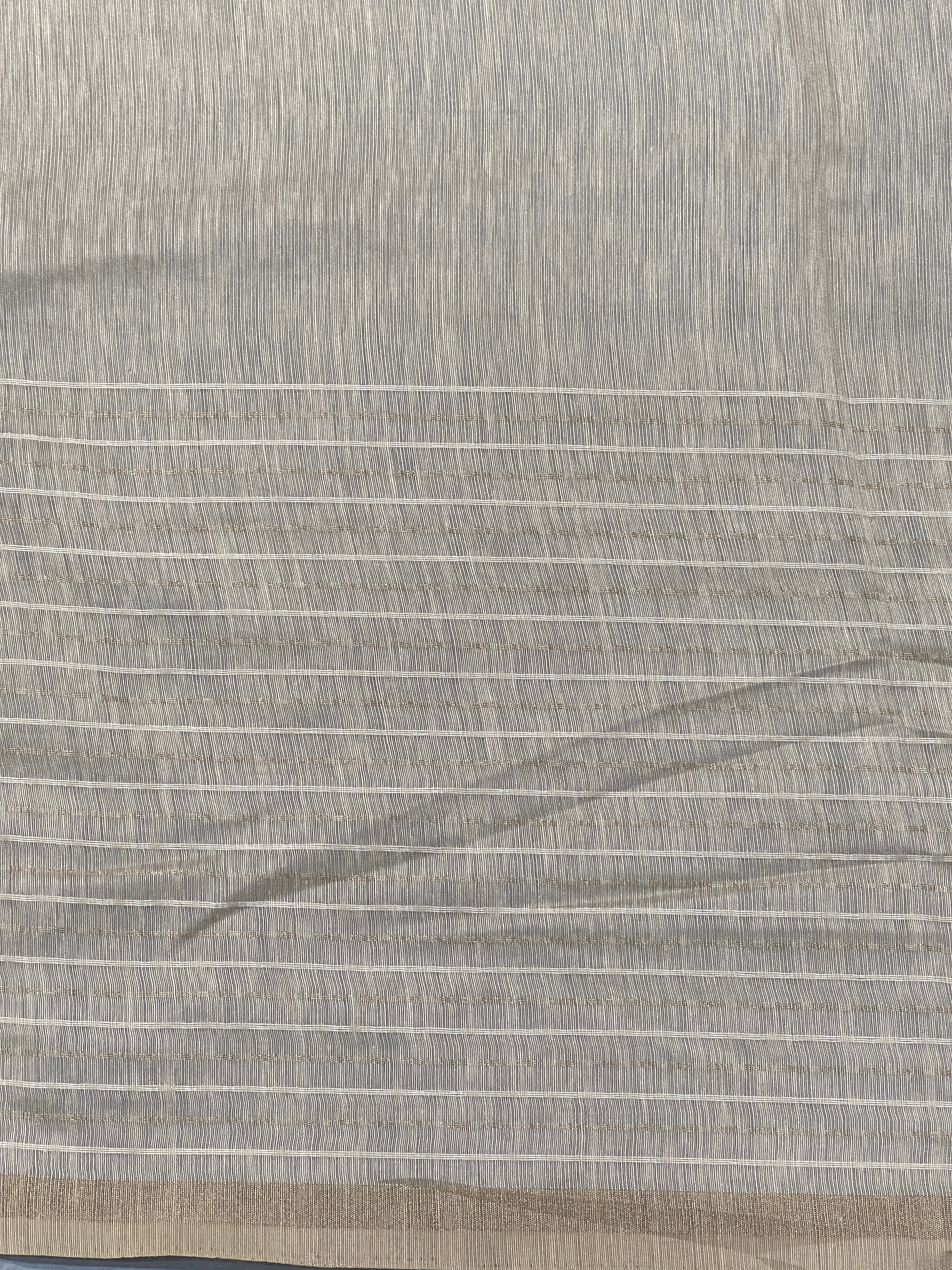 Computerized Embroidery Detailed Linen Saree | SSN300