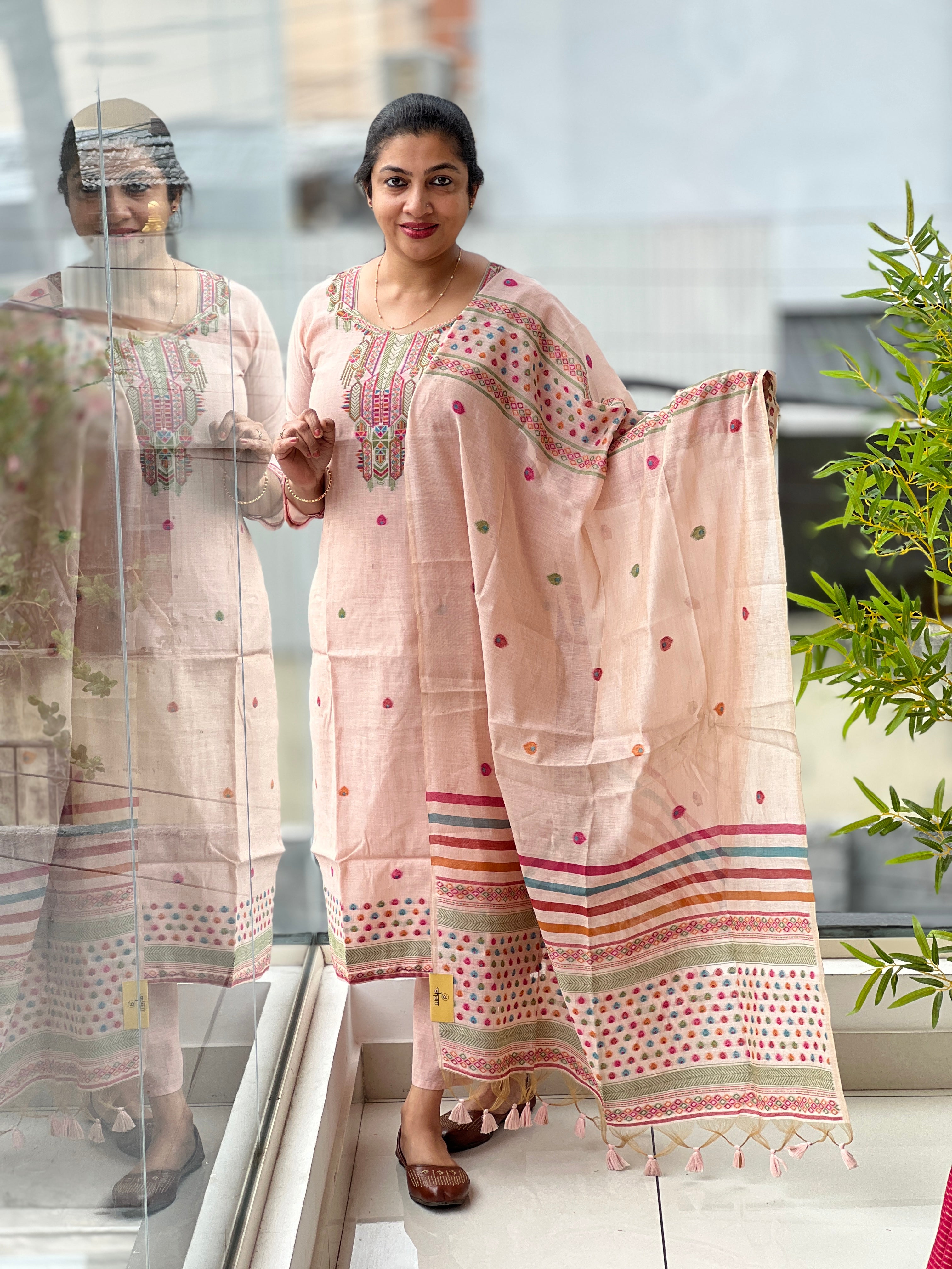 Jamdani Weaved Chanderi Kurta Set | SSN527
