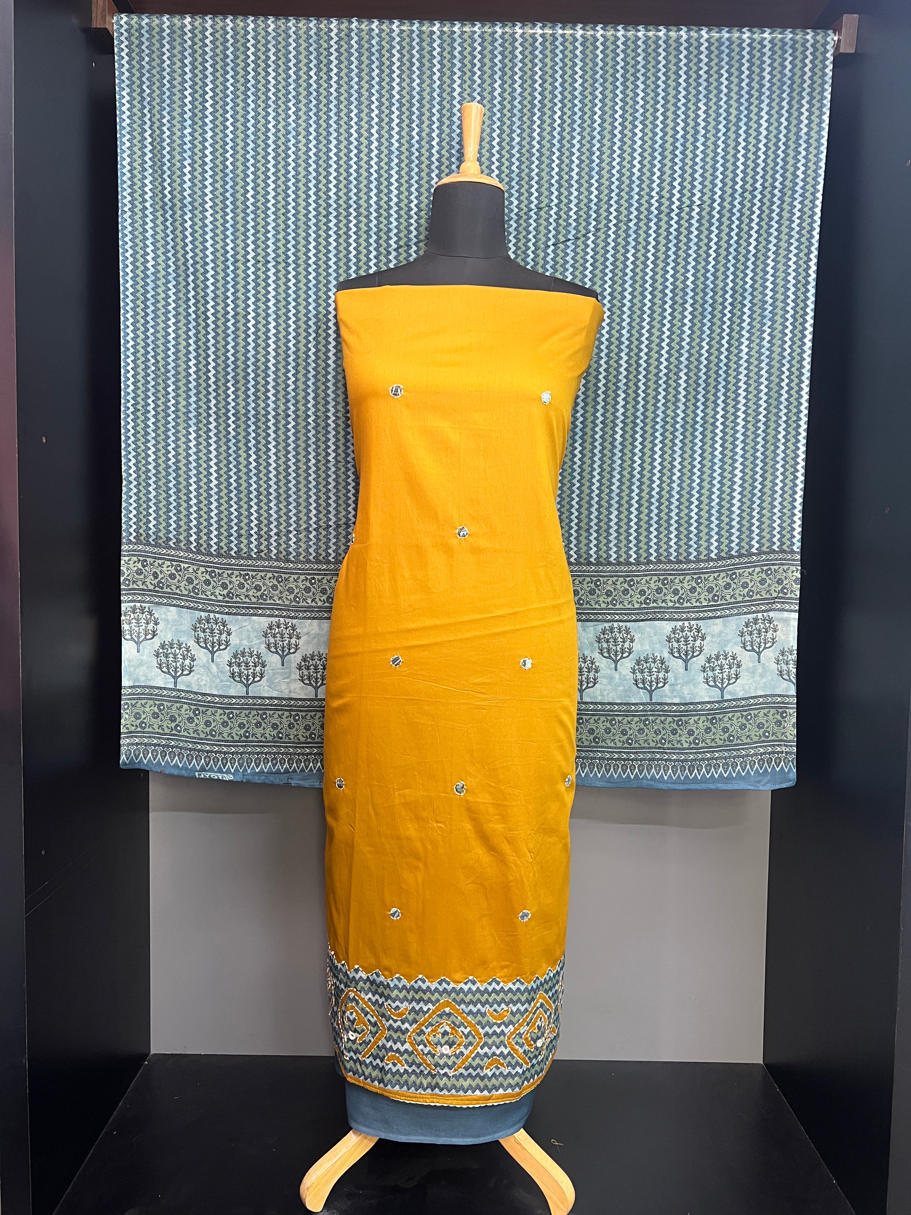 Kantha Detailed Cotton Salwar Set | SW2344