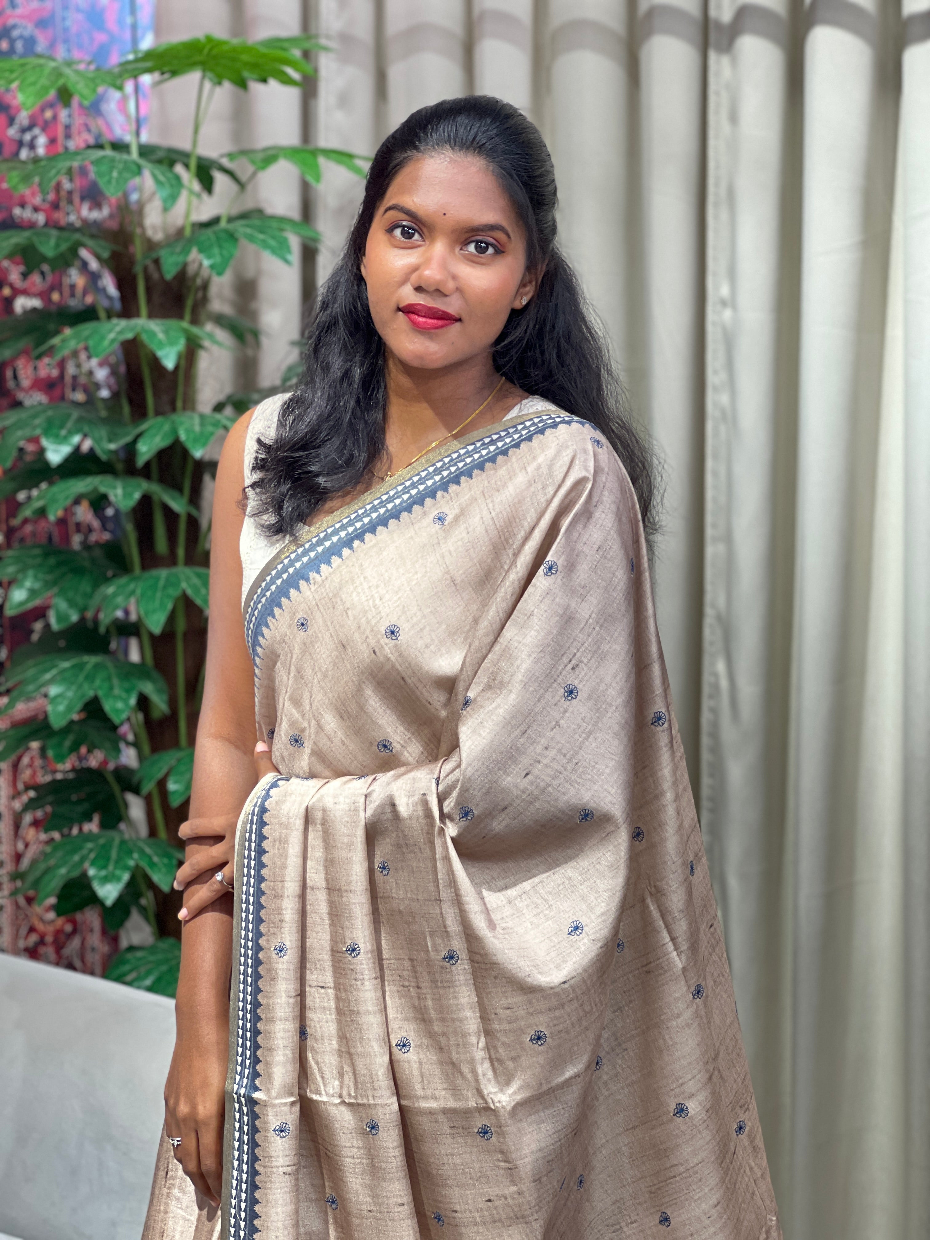 Thread Embroidery Detailed Semi Tussar Saree | PKS188