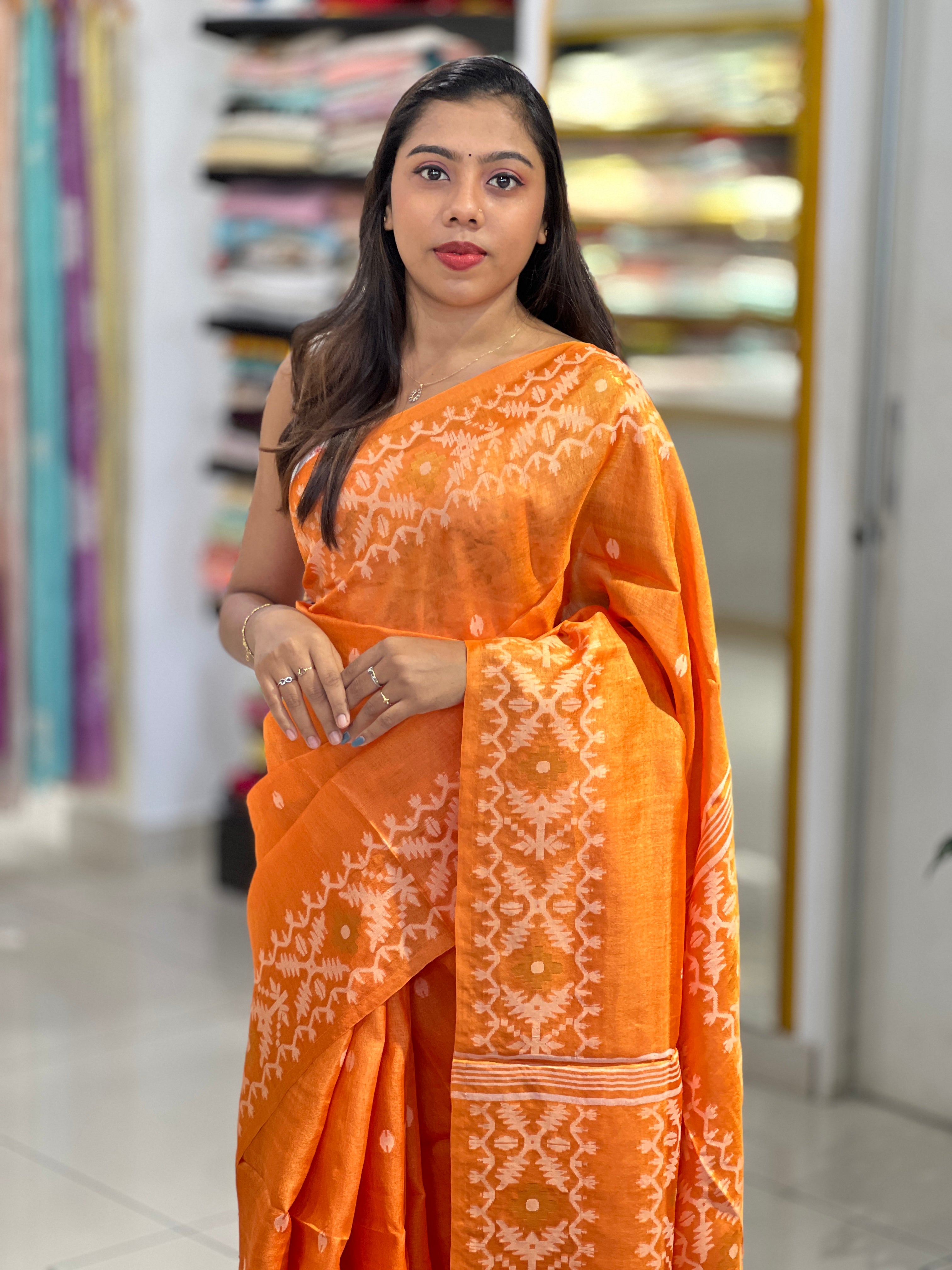 Jamdani Weaved Tussar Saree | SKD103