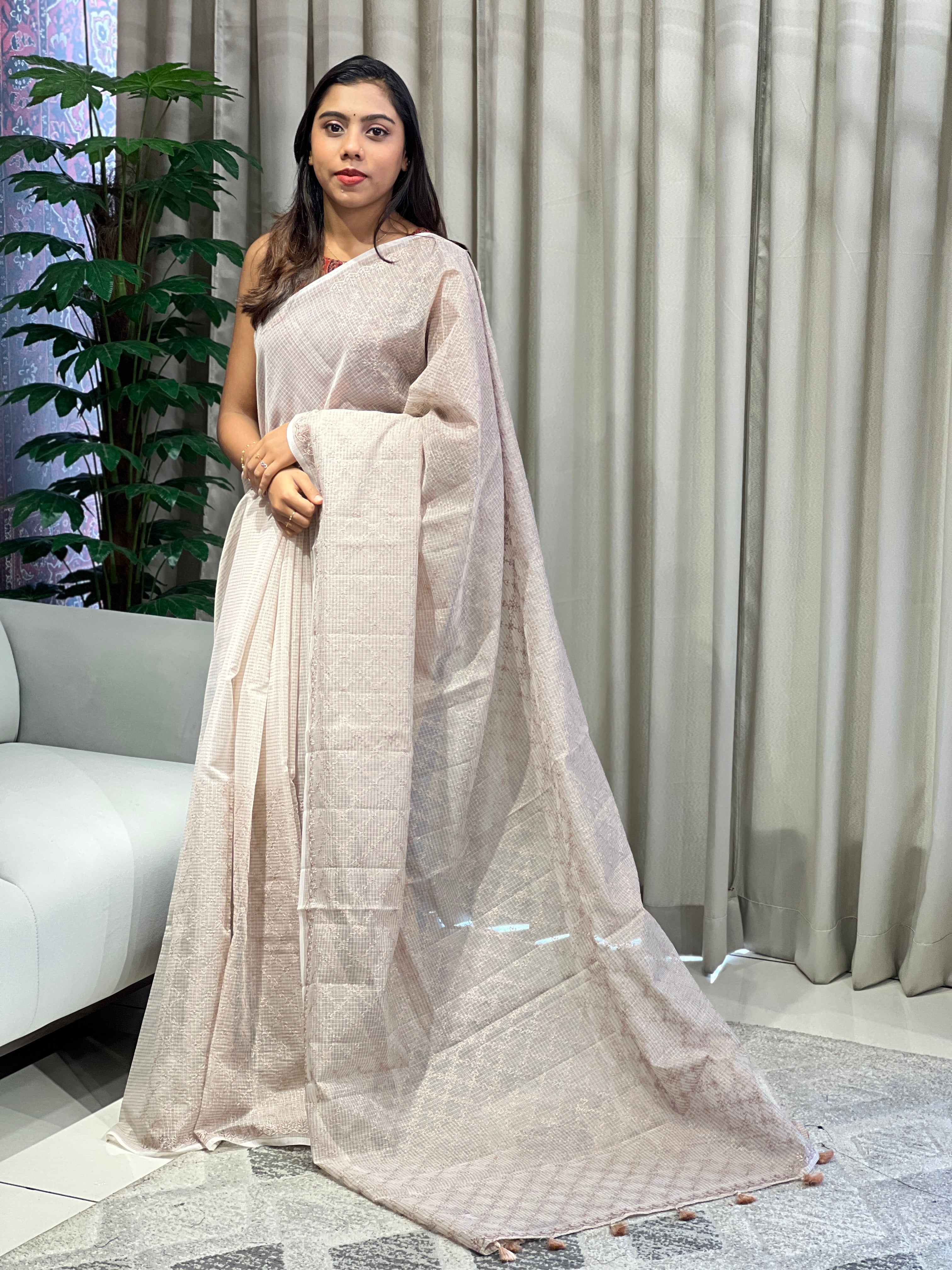 Geometrical Patterned Embroidery Kota Saree | YNG846
