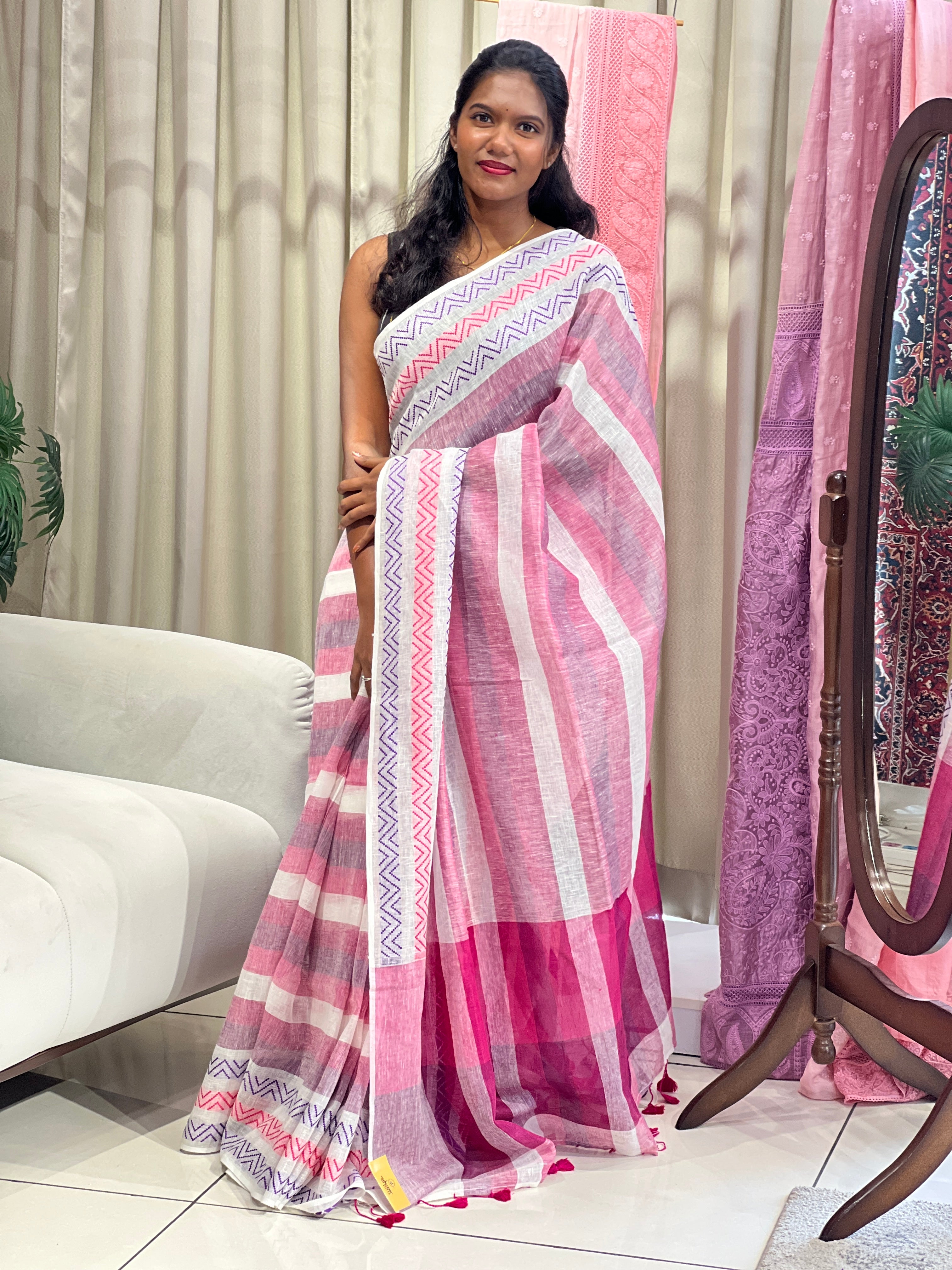 Thread Weaving Pattern Linen Saree | EVA140