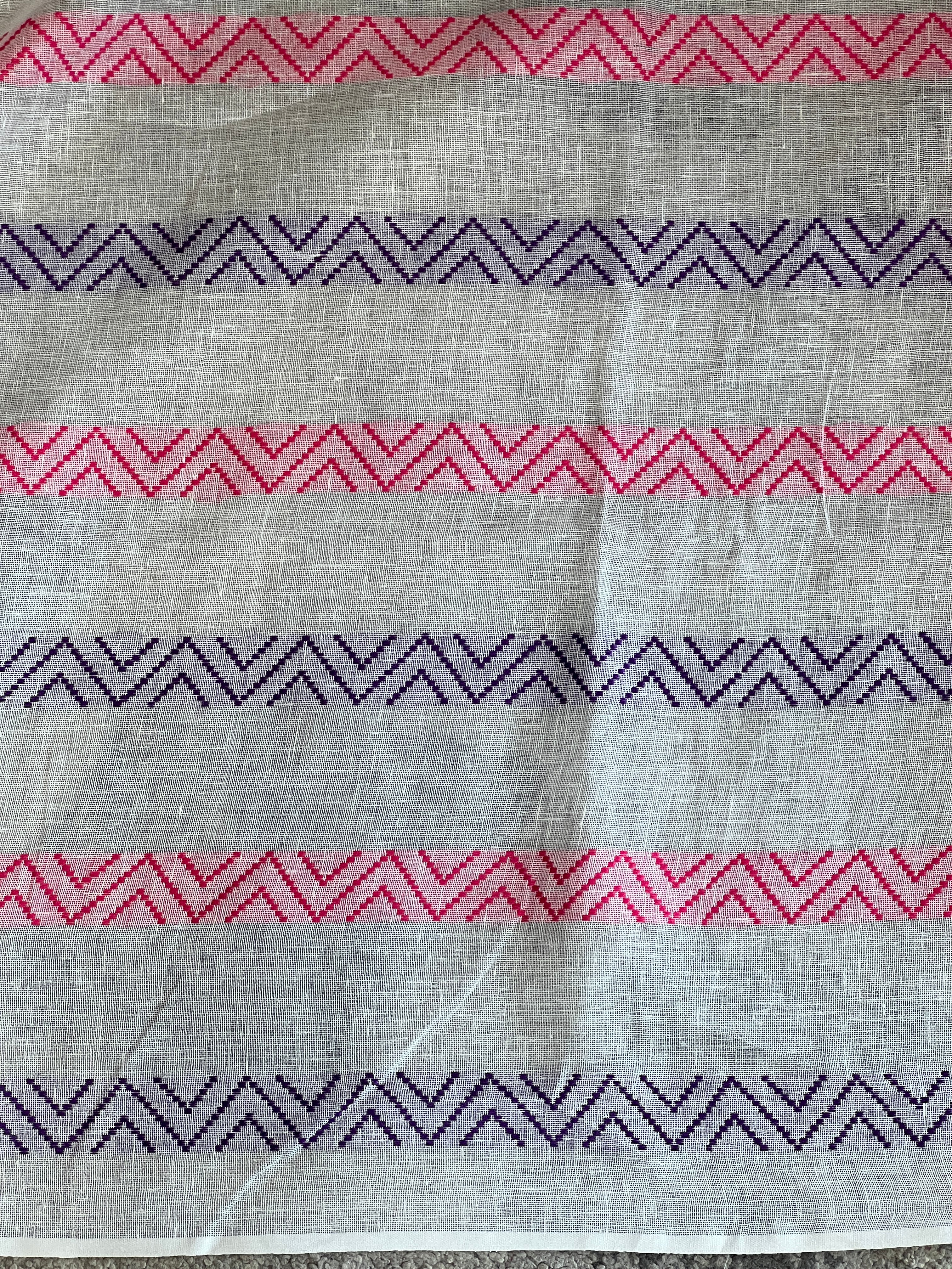 Thread Weaving Pattern Linen Saree | EVA140