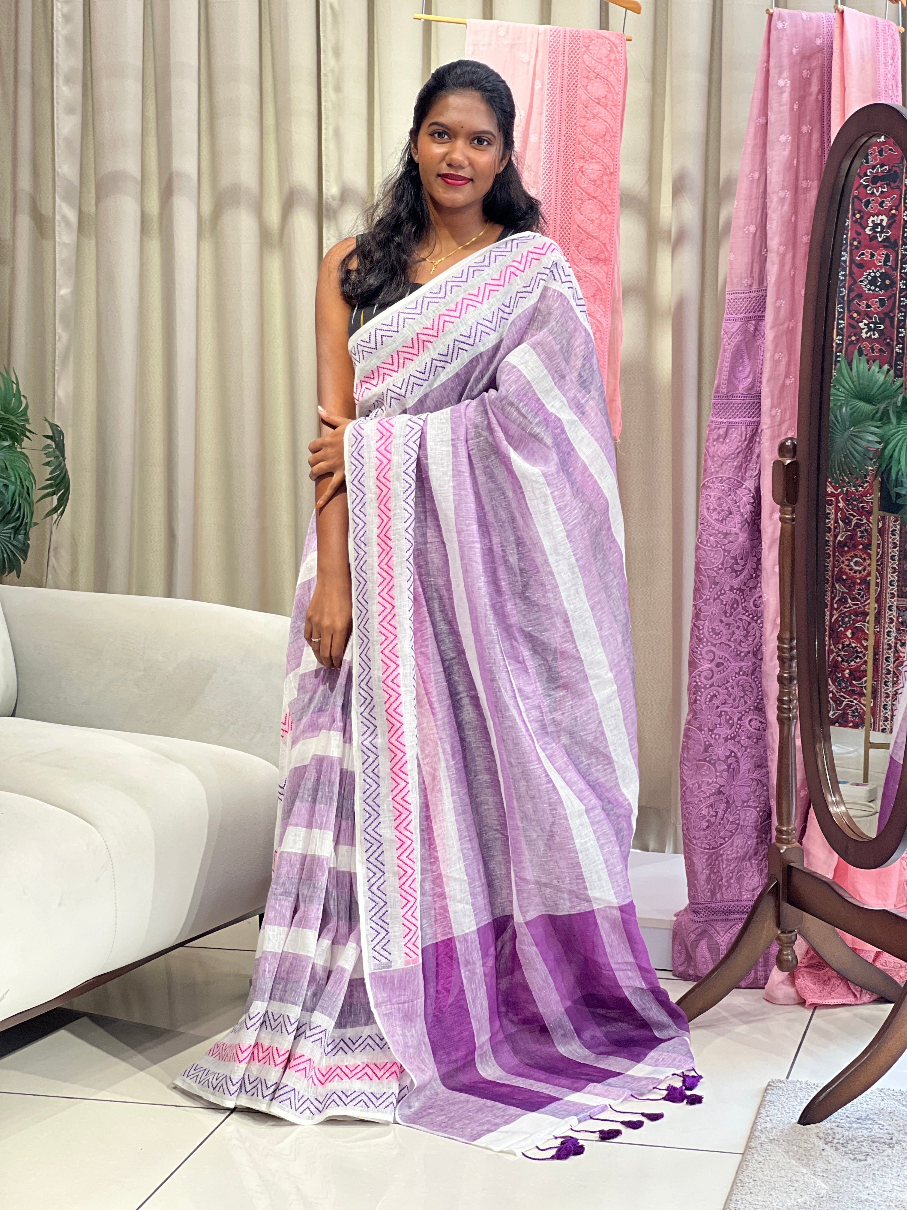 Thread Weaving Pattern Linen Saree | EVA142
