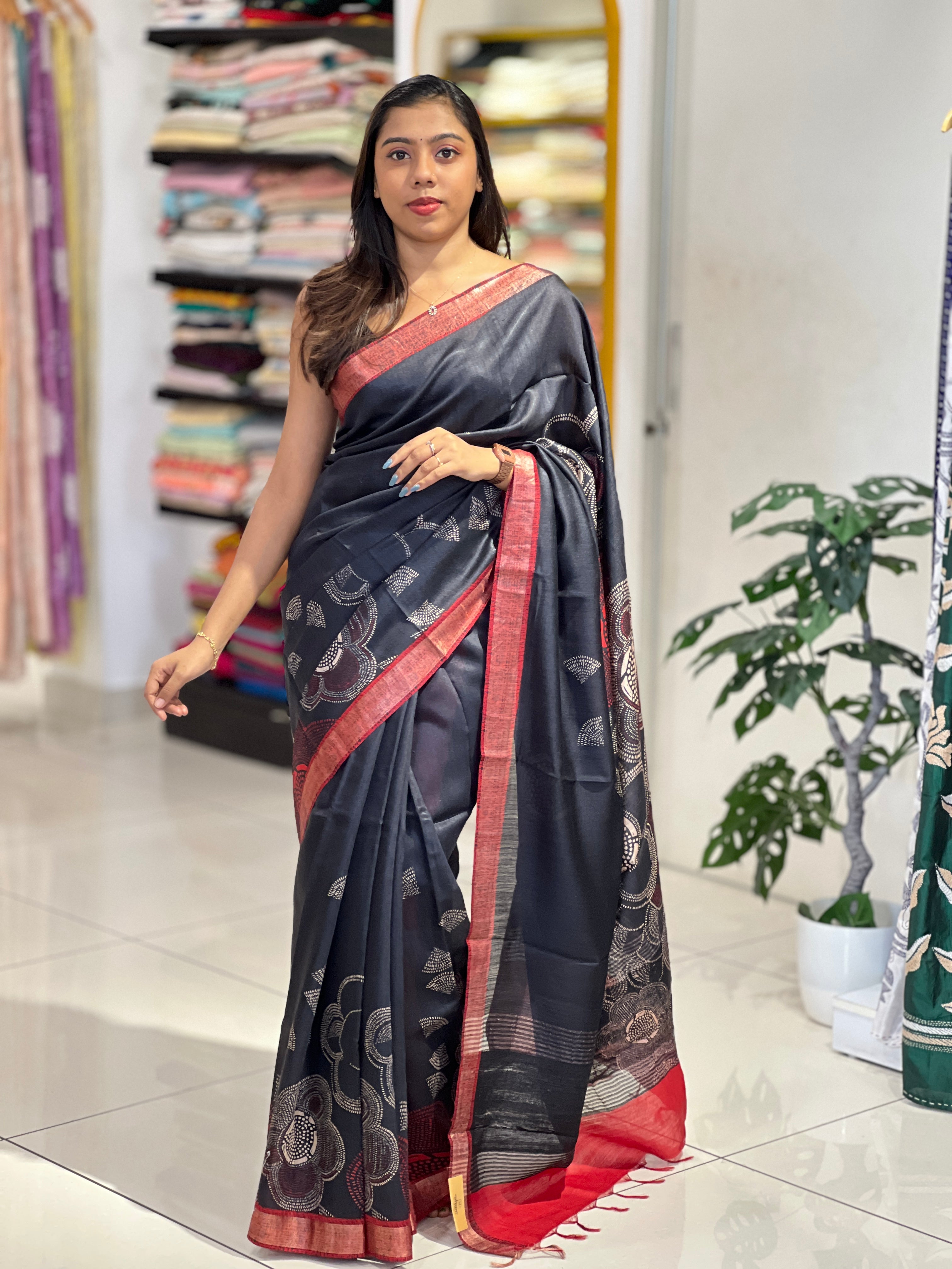 Floral Print Detailed Tussar Saree | NLM232