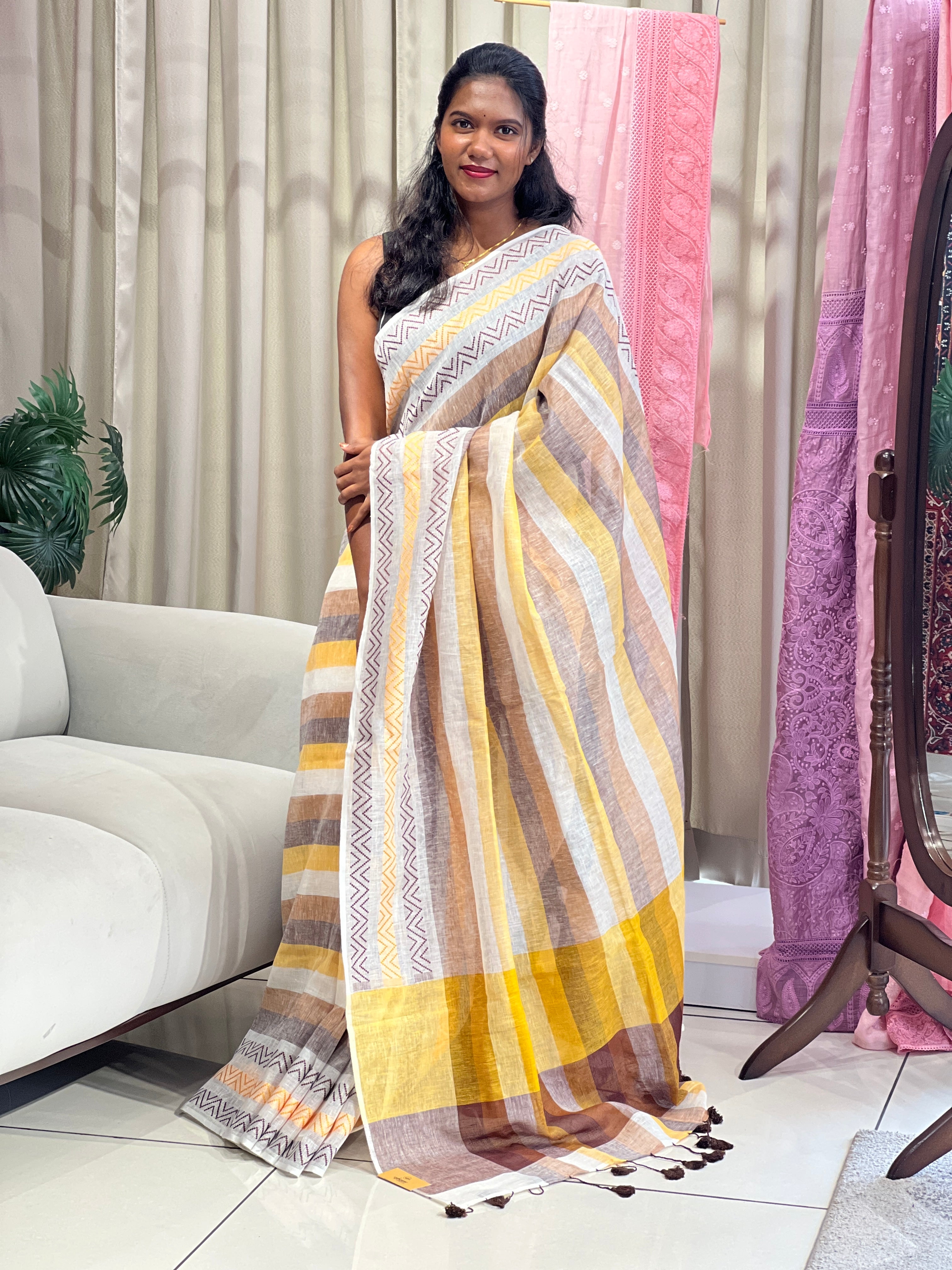 Thread Weaving Pattern Linen Saree | EVA143