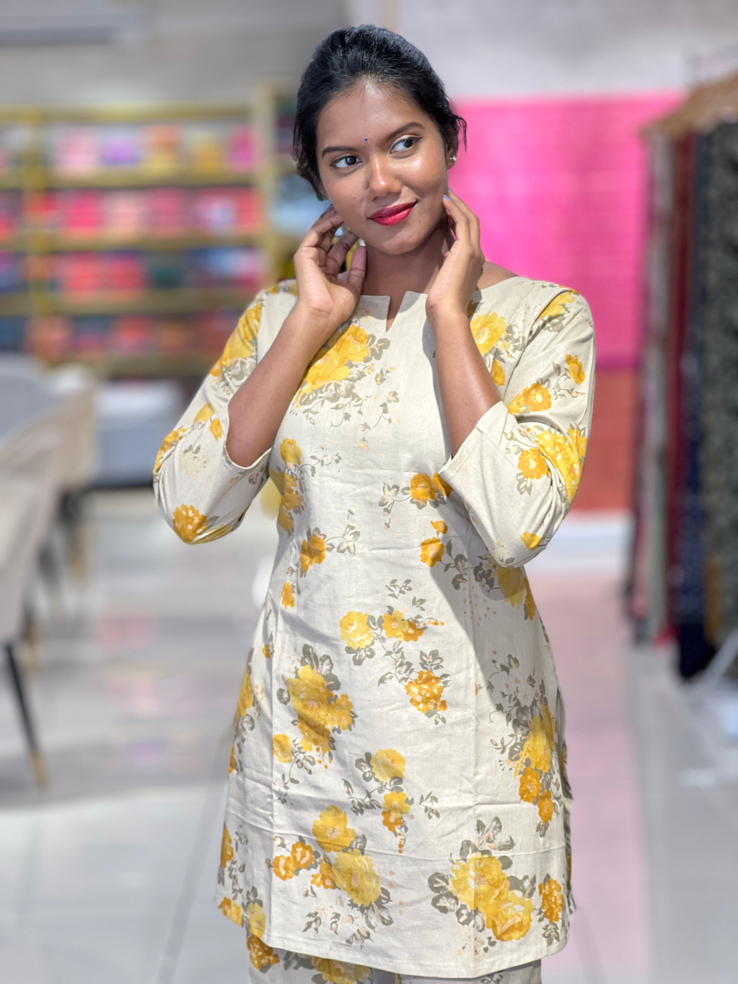 Floral Printed Pattern Cotton Kurta Set | VFD136