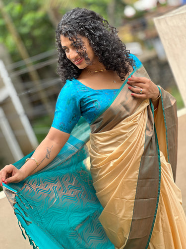 Geometrical Weaving Border Semi Silk Saree | SKT102