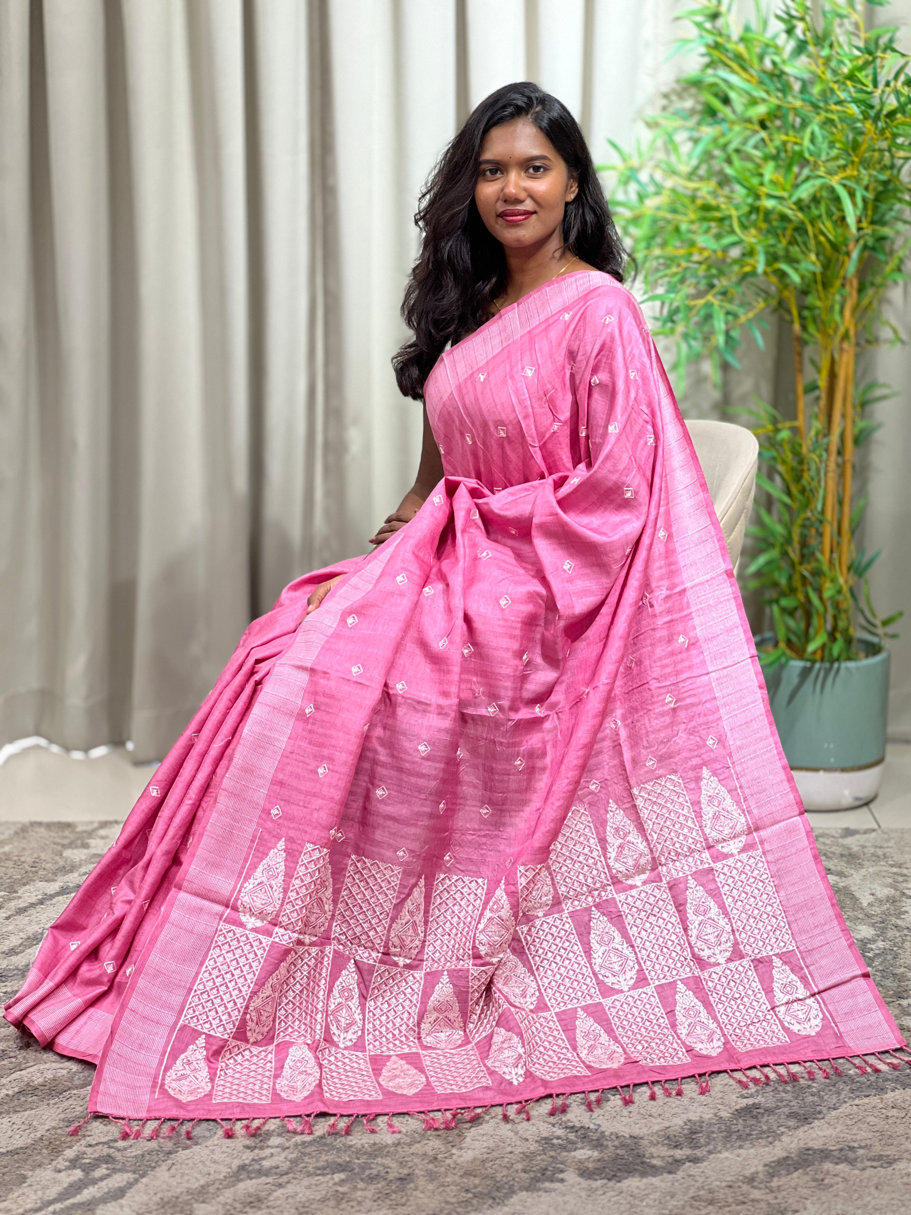 Buta Pattern Tussar Saree | SUN788
