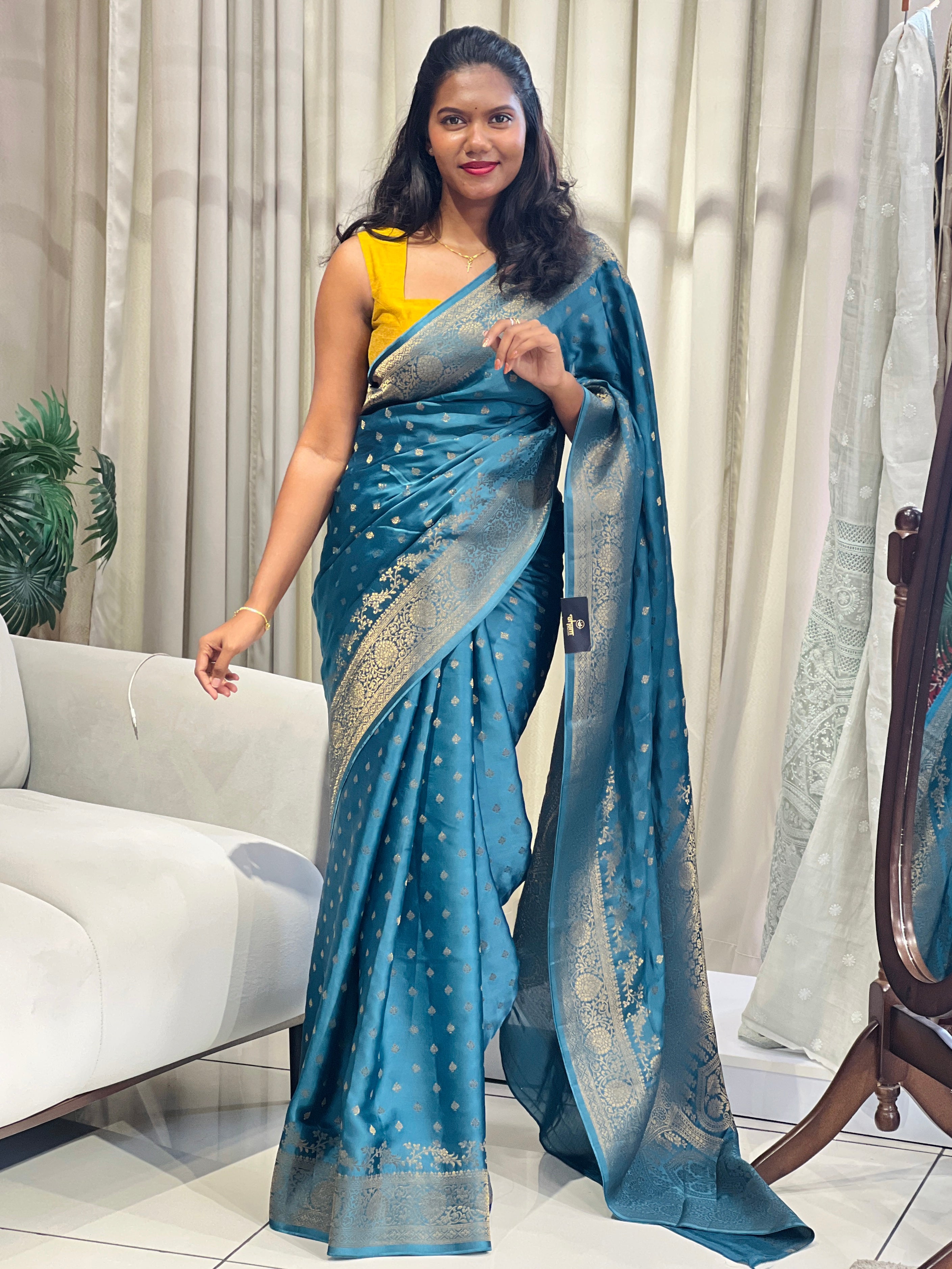 Banarasi Woven Soft Silk Saree | YNG1139