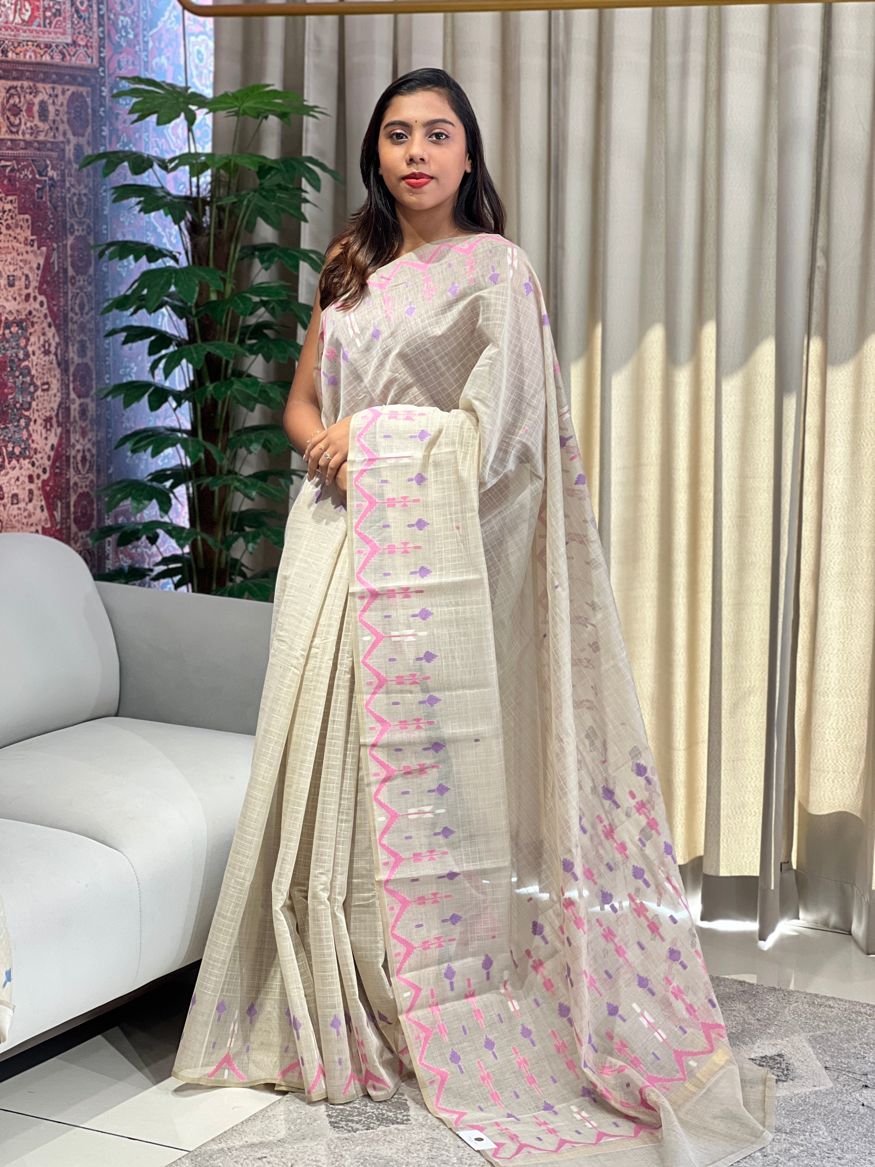 Jamdani Woven Chanderi Saree | YNG902