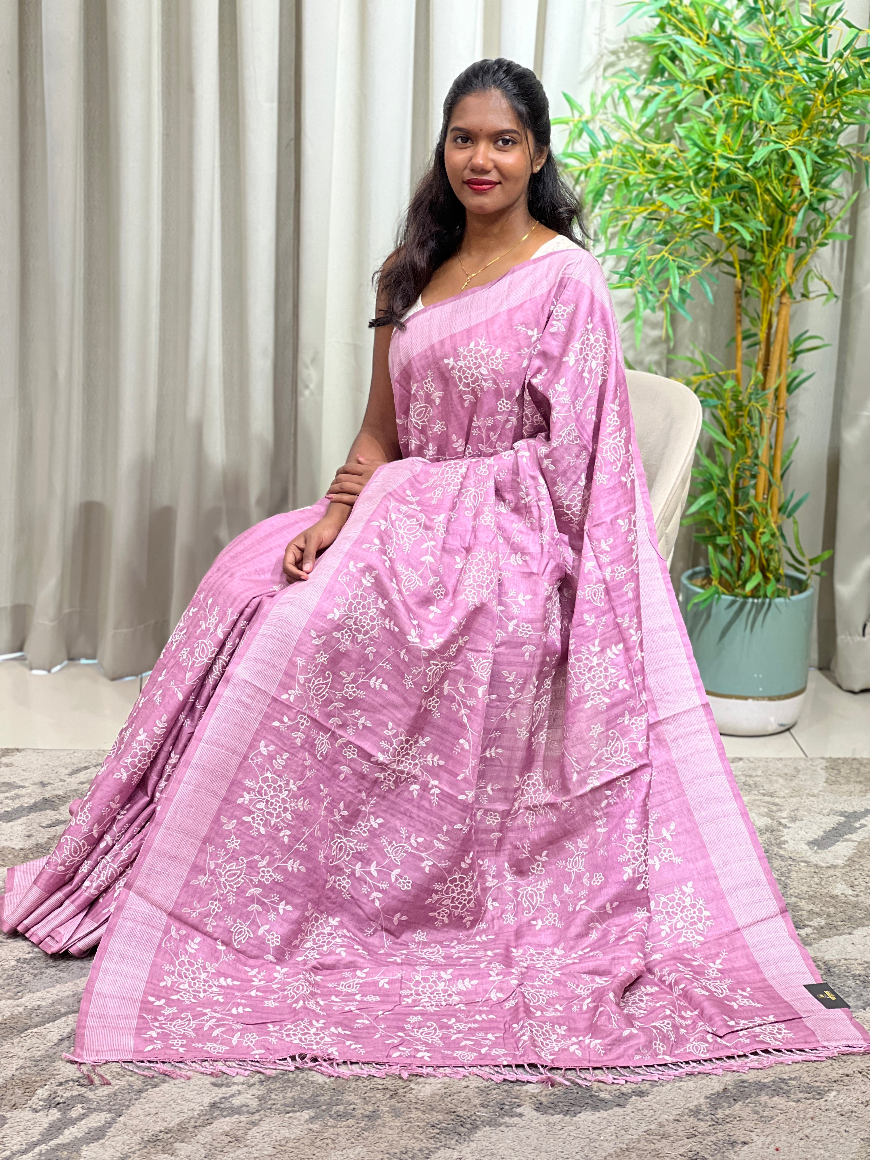 Point Embroidery Tussar Saree | SUN819